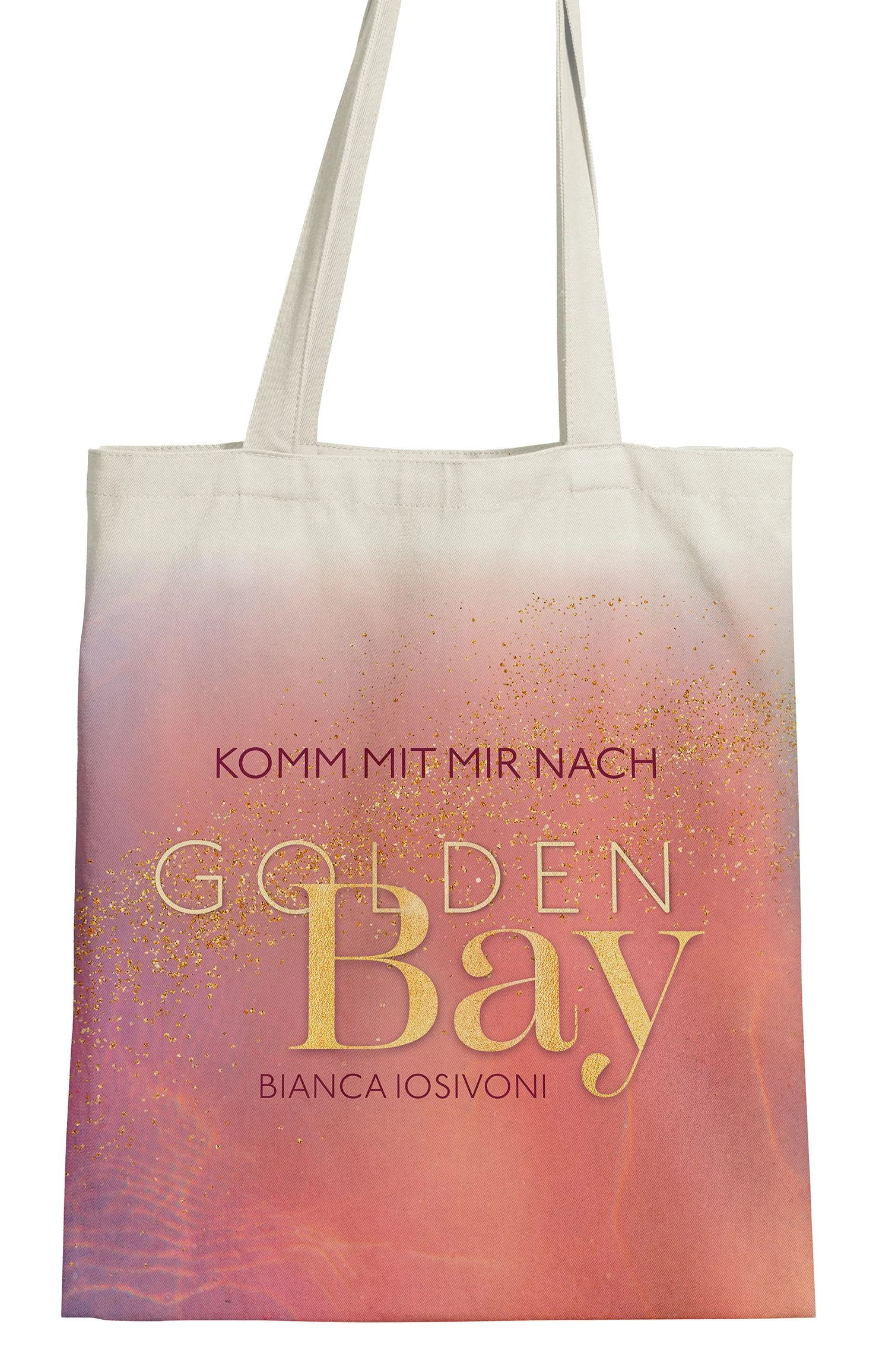 Dieser offizielle und limitierte Shopper zur neuen Golden-Bay-Buchreihe ist ein absolutes Muss für alle Fans der Bestseller-Autorin Bianca Iosivoni. Die Tasche ist aus einem festen Stoff und beidseitig bedruckt. Mit dabei ist eine limitierte Character Card.Das erwartet dich: beidseitig bedruckter ShopperVorderseite: „Komm mit mir nach Golden Bay”Rückseite: „Ich werde nicht weggehen. Diesmal nicht.”Maße: 38,0 x 33,0 cmMaterial: 60 % Polyester, 40 % Baumwollelimitierte Character Card