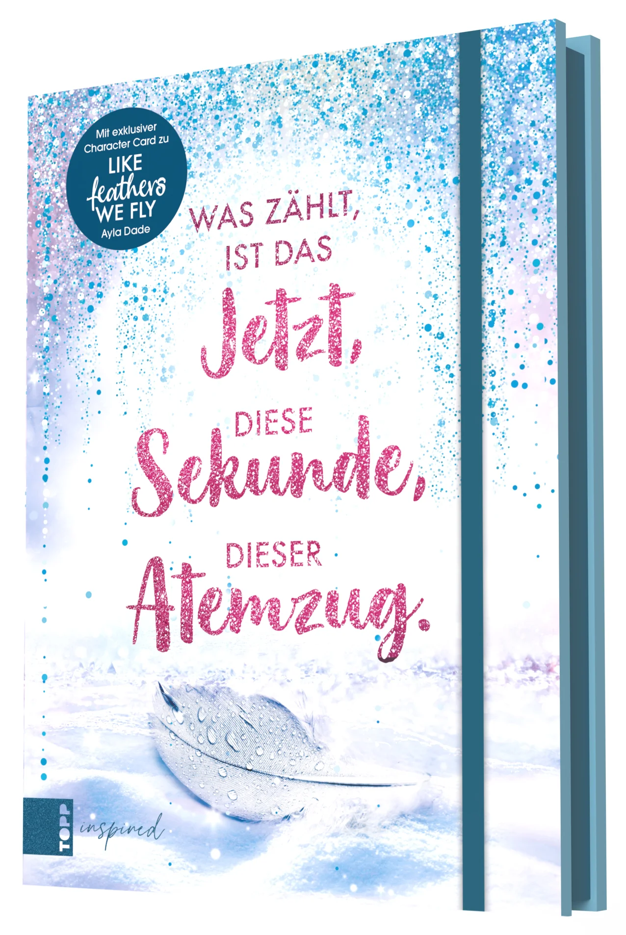 Tauche ein ins Winterwunderland und erlebe ein Feuerwerk der Gefühle!In diesem wunderschönen Journal, passend zur Winter-Dreams-Buchreihe der Bestseller-Autorin Ayla Dade, kannst du nicht nur deine Gedanken und Ideen festhalten, sondern auch tief in die Welt der Buchreihe eintauchen. Erschaffe deine eigenen Geschichten, sammle deine Gedanken, notiere spontane Einfälle, erinnere dich an vergangene Winterurlaube und entdecke deine Lieblingsstellen im Buch wieder.Das Journal passt optisch perfekt zu den Bänden der Buchreihe und kann dank des handlichen Formats überallhin mitgenommen werden. Die Seiten sind punktkariert und liebevoll gestaltet. Zwischendurch findest du die schönsten Zitate aus Ayla Dades neuestem Buch „Like Feathers we fly