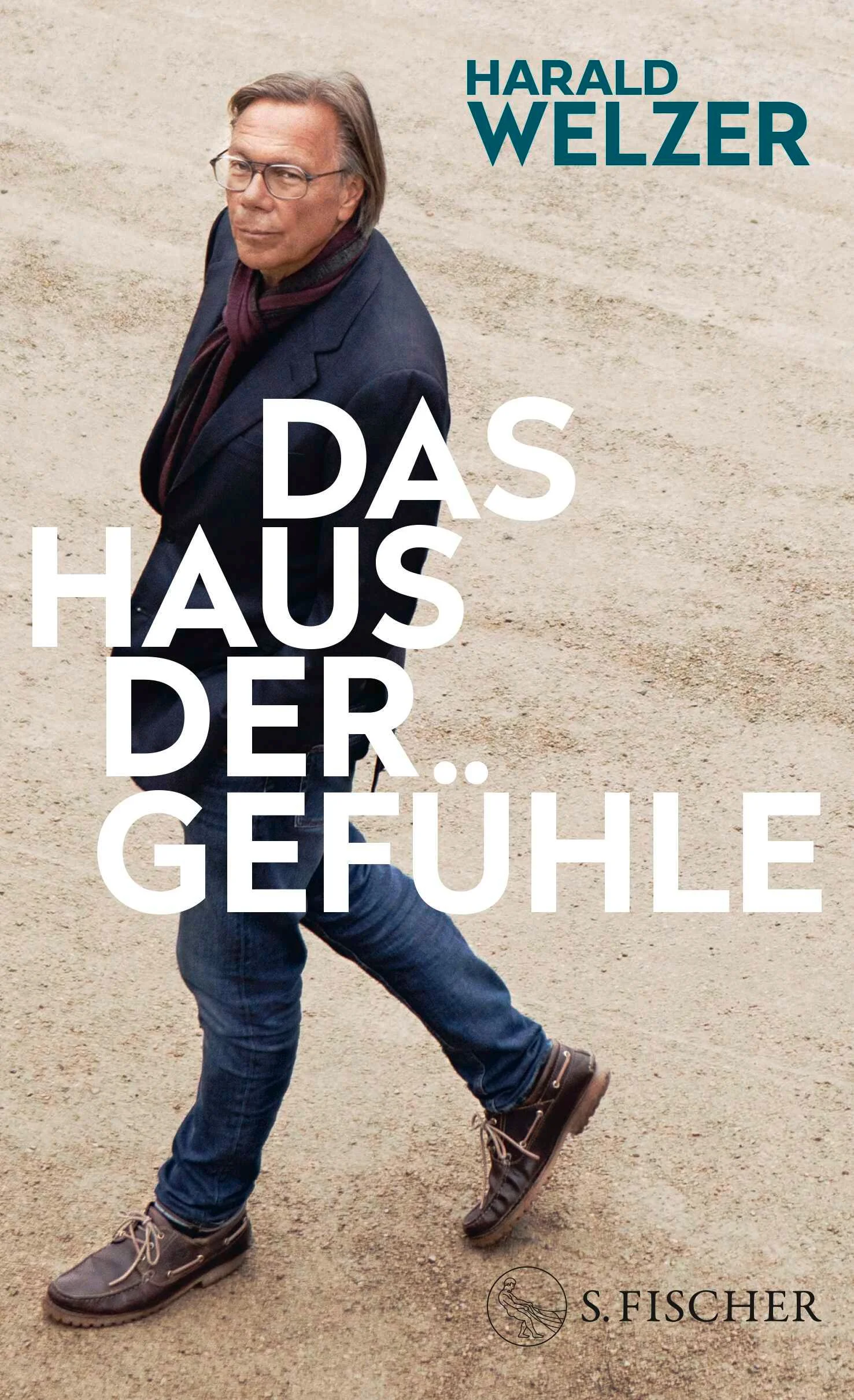 Wir wohnen in unseren Gefühlen wie in Häusern. Diese inneren Landschaften prägen unsere Entscheidungen und sind das Ergebnis zahlreicher Einflüsse von der Geburt bis zum Erwachsenwerden. Wenn gewohnte Sicherheiten bröckeln, eine als gegeben vorausgesetzte Welt verschwindet, verunsichert das die Menschen zutiefst, ohne dass sie recht wissen, warum. Das nutzen Antidemokraten aus und schüren Angst, denn Demokratie setzt Vertrauen, Sicherheit und Zuversicht voraus. Aber das sind Gefühle und nichts, was man rational erlernt oder erklärt bekommen hat. Sie müssen gelebt werden, vital erworben worden sein in der Wirklichkeit. Erst das erlaubt ein Gefühl von Beheimatung und Zukunftsvertrauen.Harald Welzer zeigt, woraus unsere Weltbeziehungen gemacht sind. Und wie wirkungsvoll es für unsere Demokratie wäre, eine aufgeklärte, zupackende Politik der Gefühle zu haben.