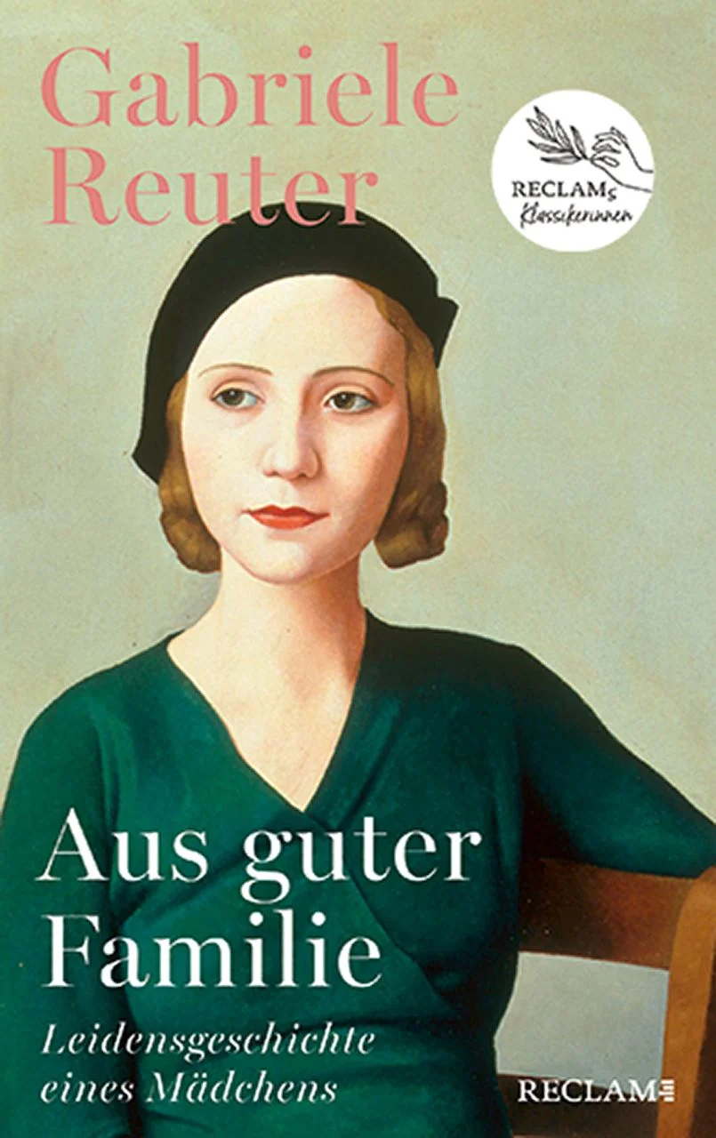 Effi Briests vergessene Schwester Die junge, verträumte Agathe wächst in einem großbürgerlichen Haushalt auf und möchte eigentlich alles richtig machen. Doch immer wieder eckt sie in der konservativen Gesellschaft des jungen Kaiserreichs an, weder ihre jugendliche Sehnsucht nach Freiheit und Selbstentfaltung noch ihr Wunsch nach Liebe erfüllen sich. Als ihr Bruder ihre Mitgift verspielt, steht ihr nicht einmal mehr eine Vernunftehe offen. Agathe verzweifelt und wird in eine Heilanstalt eingewiesen. Gabriele Reuter wurde mit dem Roman schlagartig berühmt und dieser zu einem Bestseller. »Ein bekannter ›Frauenrechtler‹ soll, so las ich, geäußert haben, wenn er Kultusminister wäre, so würde er dieses Buch in Hunderttausenden von Exemplaren drucken und verteilen lassen. Er täte ungemein wohl daran.« Thomas Mann