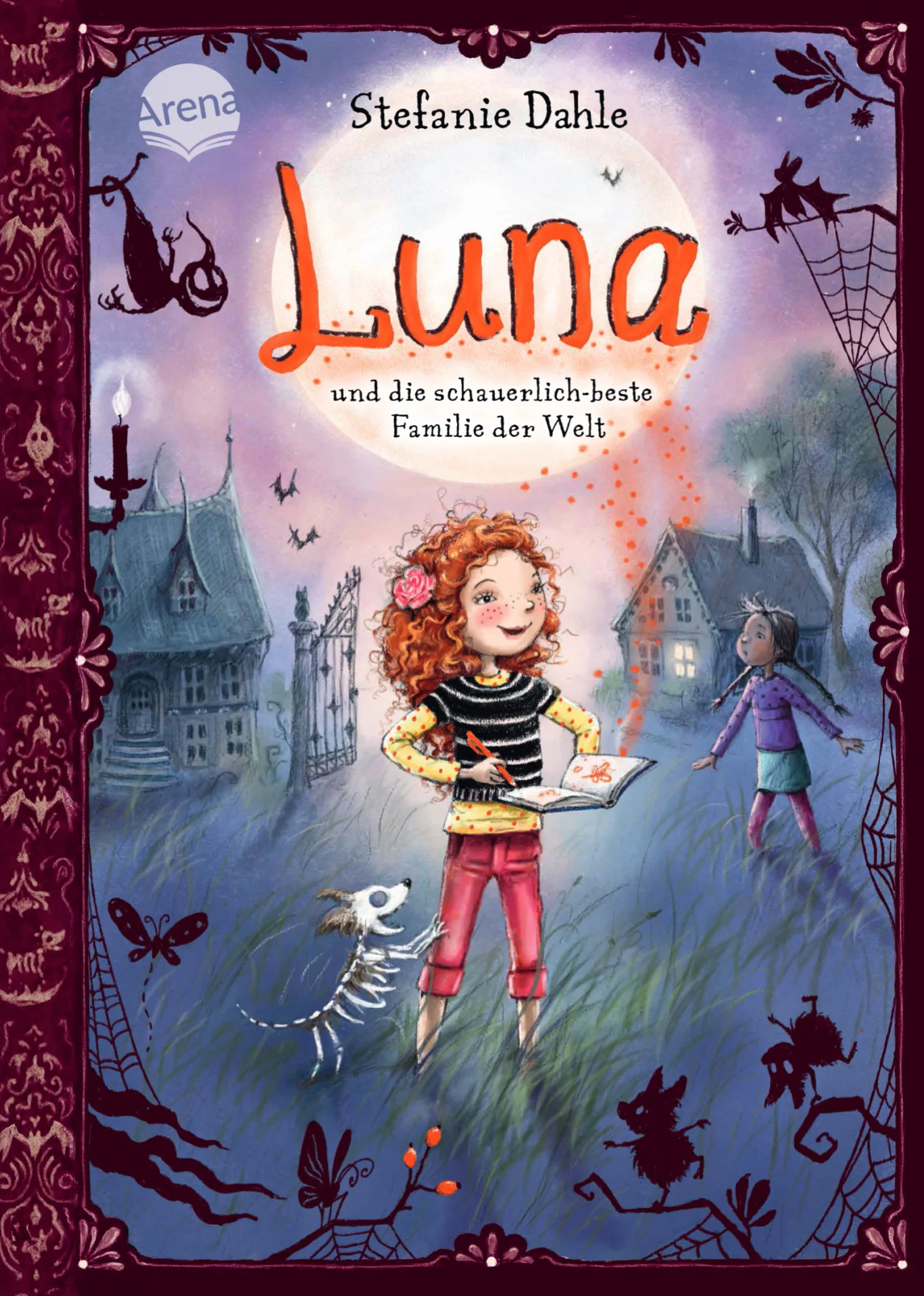 Das magische Kinderbuchdebüt der Bestseller-Illustratorin Stefanie Dahle. Skurril, liebenswert und einfach bezaubernd!Luna ist ein ganz normales Menschenmädchen … na ja, fast. Immerhin lebt sie bei einer Vampirfamilie in einem alten Schloss mitten in Liebengrün. Klar, dass davon niemand etwas wissen darf! Vor lauter Geheimniskrämerei fühlt Luna sich richtig einsam. Doch dann zieht die gleichaltrige Annemie ins Haus gegenüber. Und die beiden Mädchen schließen sofort Freundschaft. Aber wie verheimlicht man seiner besten Freundin einen vorlauten Hausgeist, einen wuseligen Skeletthund und Eltern, die sich in Fledermäuse verwandeln?Eine ganz besondere Freundschaftsgeschichte - mit zauberhaften, zweifarbigen Illustrationen auf jeder Seite. Opulent und liebevoll gestaltet von Stefanie Dahle.Zum Vorlesen und Selberlesen.