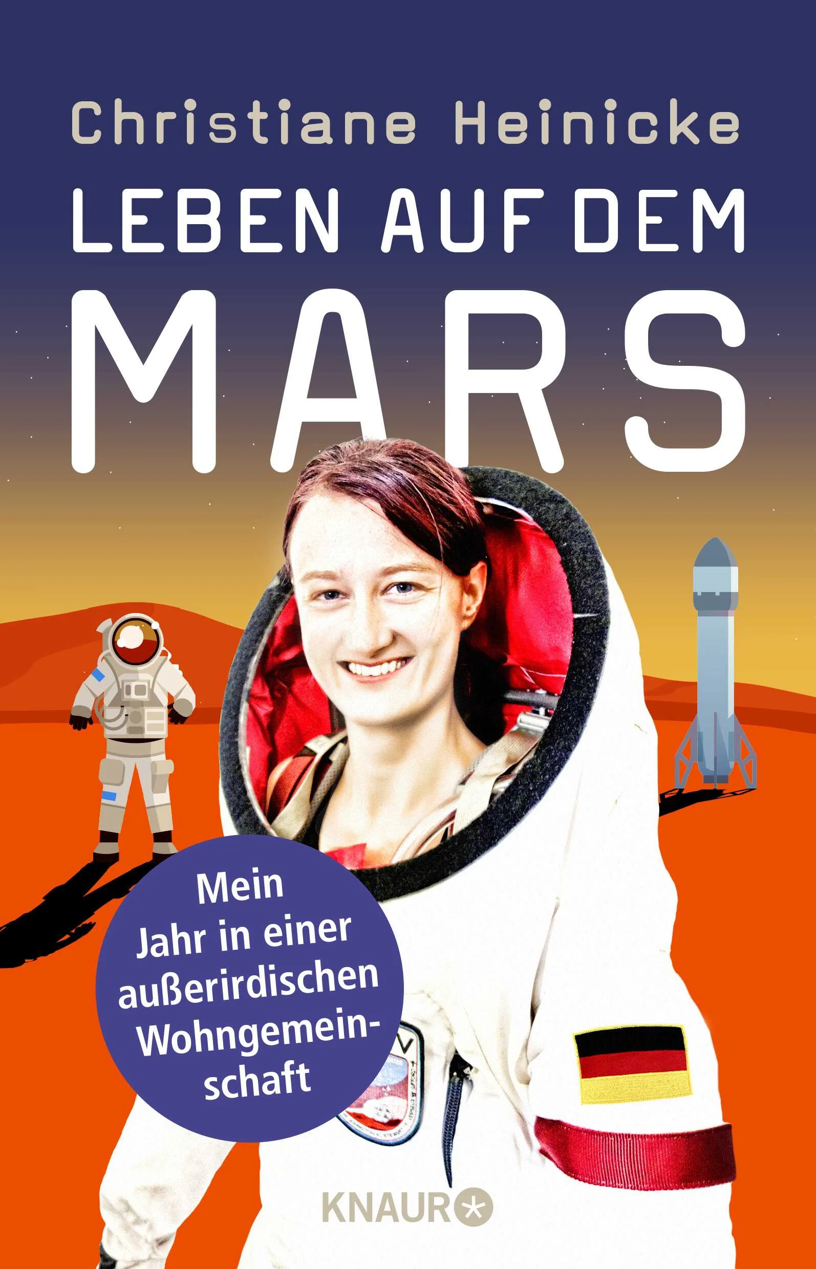 Es gibt Leben auf dem Mars! Im Auftrag der NASA leben sechs Wissenschaftler ein Jahr lang in einem Habitat mit elf Metern Durchmesser mitten auf einem Vulkan auf Hawaii. Dort, in der HI-SEAS-Station, sollen sie einen bemannten Flug zum roten Planeten simulieren. Kontakt zur Außenwelt haben sie nur per E-Mail, wenn sie ihre Unterkunft verlassen, tragen sie Raumanzüge. Die Physikerin Christiane Heinicke ist die einzige deutsche Teilnehmerin an diesem Forschungs-Projekt. Sie gibt einen einmaligen Einblick in die Mars-WG und berichtet unter anderem vom nicht ganz spannungsfreien Zusammenleben des internationalen Teams auf engstem Raum, von Versorgungs-Engpässen und vom Dusch-Rekord, der bei 30 Sekunden liegt. Ein spannender Erfahrungs-Bericht über ein außergewöhnliches Experiment, das weichenstellend sein kann für die Zukunft der Raumfahrt.