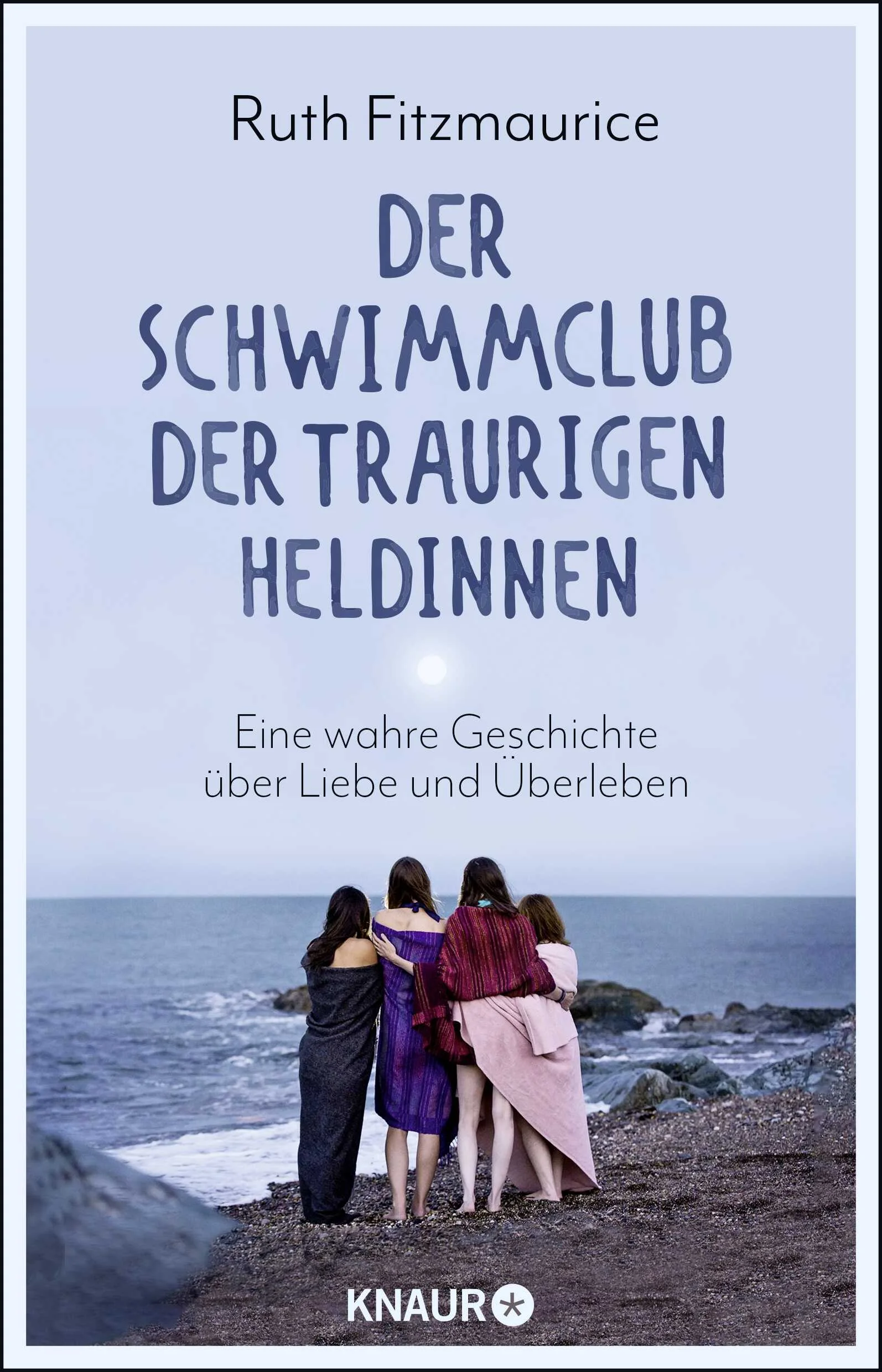 Ein ergreifende wahre Lebensgeschichte aus Irland: Ruth Fitzmaurice, eine junge Ehefrau und Mutter, meistert mit der Kraft ihrer Liebe ein schweres Schicksal. Ihr geliebter Mann Simon leidet an der unheilbaren Motoneuron-Krankheit, an der auch Stephen Hawking litt. Ein berührendes irisches Familienschicksal!Als Ruth Fitzmaurices Mann Simon die Diagnose Motoneuron-Krankheit erhält, bricht für die junge irische Familie eine Welt zusammen. Die Ärzte geben ihm höchstens noch drei Jahre zu leben. Allen Warnungen zum Trotz, lässt Ruth ihren Mann zu Hause pflegen inmitten ihres Haushalts, der aus fünf Kindern unter zehn Jahren, einem alten Hund und bald auch einer Heerschar von Pflegern besteht. Doch Simons Zustand verschlechtert sich zusehends. Schließlich kann er nur noch mit seinen Augen via Computer kommunizieren. Aber er überlebt seine Drei-Jahres-Diagnose getragen von der Liebe seiner Frau und seinen Kindern. Für Ruth ist die Belastung enorm. Doch sie gibt nicht auf und findet ihren Platz zum Auftanken und Loslassen an der Greystone Bay. Dort trifft sich 