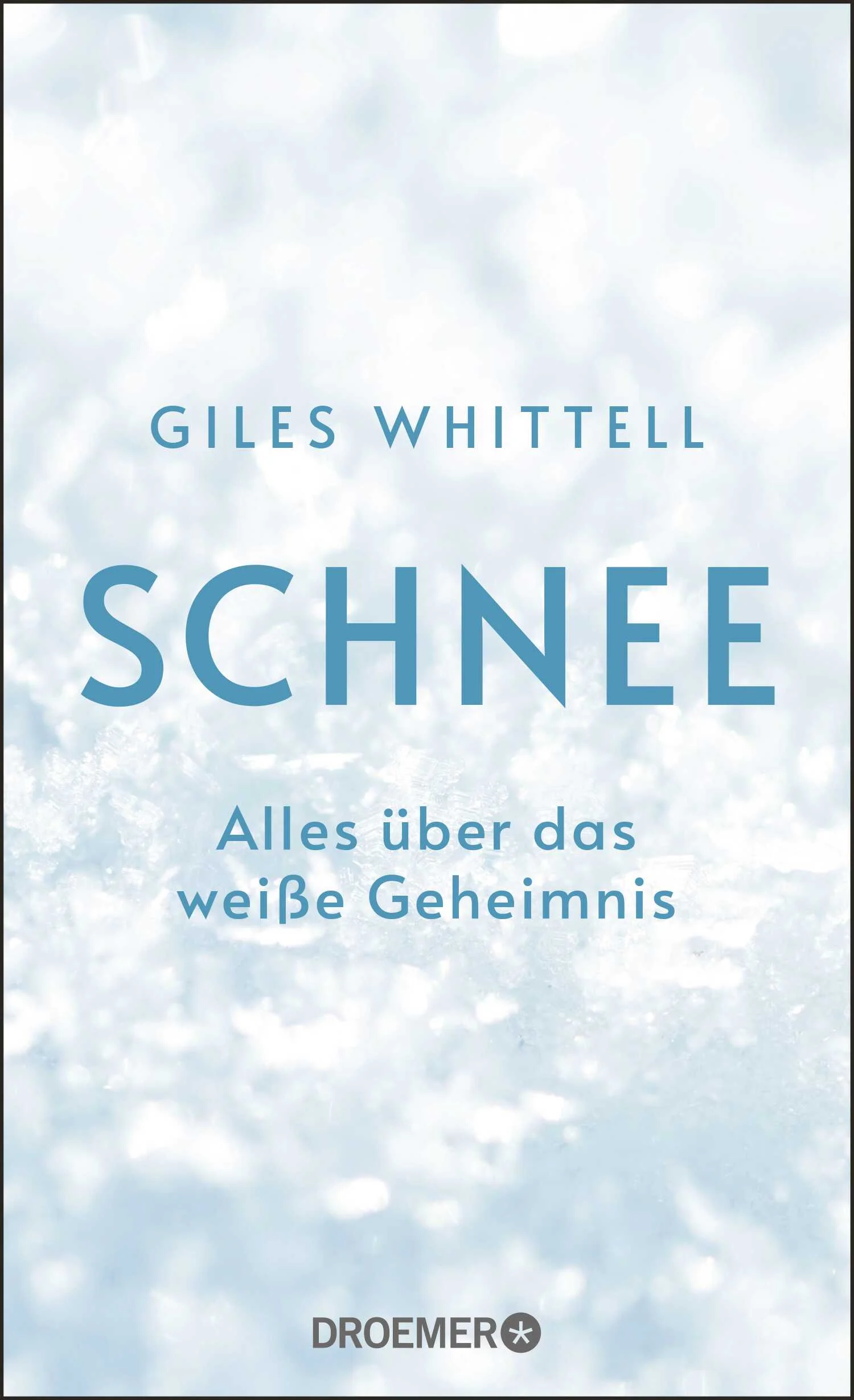 „Dieser Gruß an die Freuden und Risiken des Schnees funkelt!“ The Sunday TimesIn diesem Buch stürzen wir uns gemeinsam mit Ghiles Whittell Pisten hinunter, entdecken die Geheimnisse des Schnees, enträtseln die Form der Kristalle oder folgen Lawinenwarnungen bis in die abgelegensten Schnee-Lagen dieser Erde.Hier kommen Ski-Fans und Schnee-Wanderer ebenso auf ihre Kosten wie Leser, die sich vor dem Kamin gemütlich in eine Decke hüllen und schmökern möchten.Giles Whittell liebt den Schnee und damit Wintersport in jeder Form, auch wenn der gefeierte Journalist nicht in den Bergen, sondern in den Großstädten der Welt zu Hause ist. Nach Korrespondenten-Tätigkeit in L.A., Washington und Moskau lebt der Chefredakteur der Times mit Frau und drei Söhnen in London.Giles Whitell kennt aber nicht nur die höchsten Skigebiete, die Rodelhänge mit dem meisten Schnee oder die wichtigsten Wintersport-Resorts: Er weiß, dass Schnee direkt vom Himmel kommt, weshalb wir alle von diesem Phänomen beeindruckt sind und ihn hoffnungsfroh betrachten, zumal der Schnee alles mit einer wattig-weißen Schicht bedeckt und nicht nur die Landschaft verzaubert, sondern auch uns. Schnee erschafft eine alternative Wirklichkeit, in der wir Menschen uns verlieren, bis wir uns in schnee-verrückte Enthusiasten verwandeln. Nun gibt es endlich das ultimative Schnee-Buch, das Dank der Liebe des Autors zum Thema nicht einen Moment kalt lässt: Was Giles Whittell an Geheimnissen über den Schnee offenbart, ist bester Lesegenuss. Mit unterhaltsamem Faktencheck als Add-On.„Wie Whittell das Wunder einer Schneeflocke mit wissenschaftlicher Präzision beschreibt, das grenzt an Poesie.“ The Spectator