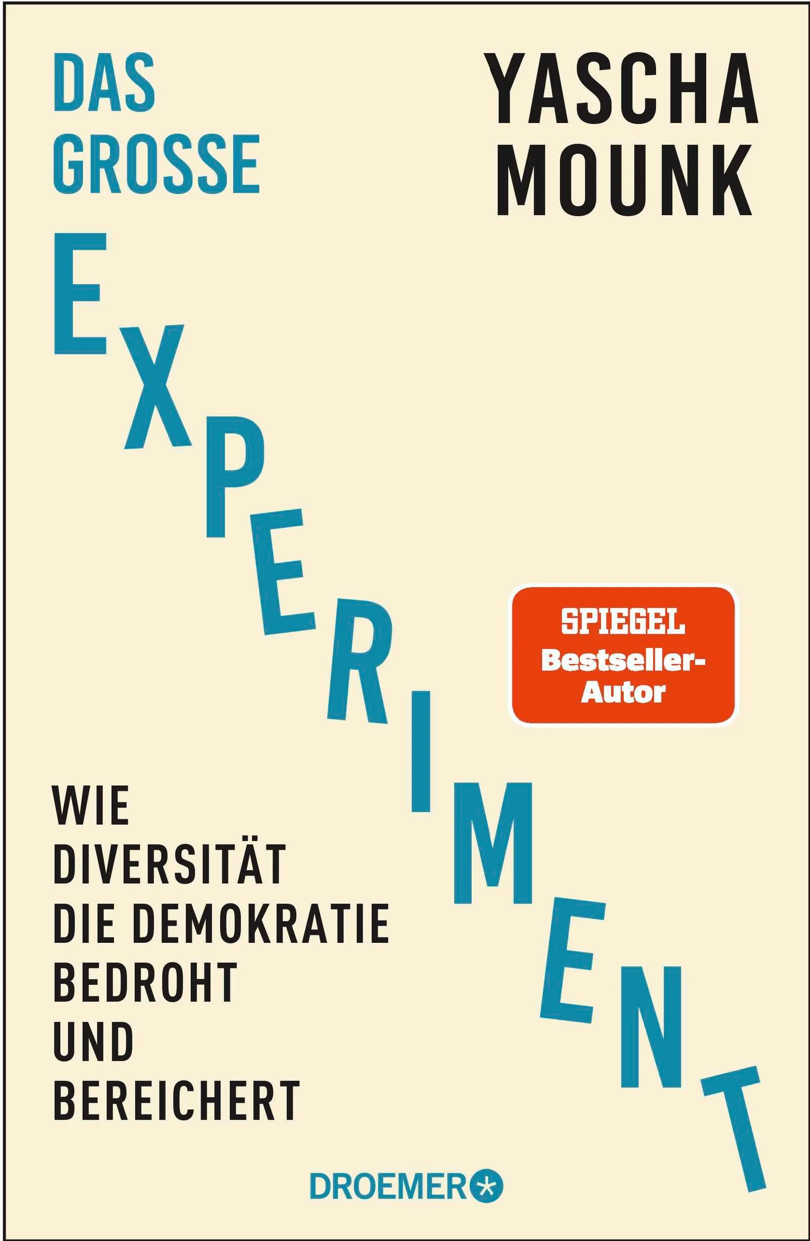 Kann Demokratie in einer diversen Gesellschaft funktionieren? Politikwissenschaftler Yascha Mounk zeigt, wie dieses Experiment gelingt. Er liefert die Gebrauchsanweisung für unsere plurale Gesellschaft. „Zu den Stärken des Buches gehört es, dass er das Spannungsverhältnis zwischen Diversität und Demokratie klar benennt. (…) Die angelsächsische Methode, komplizierte politikwissenschaftliche Sachverhalte interessant und verständlich darzulegen, machen das Buch zu einer empfehlenswerten Lektüre.“ – Das Parlament„Ein wertvoller Beitrag in der heutigen Zeit.“ – Handelsblatt„Yascha Mounk gehört zu den originellsten Denkern der Gegenwart.“ – Jüdische Allgemeine„Demokratie indes ist immer auch die Suche nach Mehrheiten. Yascha Mounk zeigt in seinem Buch eindrücklich auf, wie beherzt Menschen sich zu Gruppen zusammenschließen.“ – Bayerischer RundfunkGlobalisierung, Migration und Identitätspolitik prägen Deutschland und stellen das politische Systems vor ungeahnte Herausforderungen. Wie kann eine demokratische Verfassung die sozialen und politischen Zentrifugalkräfte einer multiethnischen Gesellschaft einhegen, ohne dabei die liberale Idee zu verraten? Der renommierte Politologe Yascha Mounk zeigt in seinem neuen Sachbuch nicht nur die Hindernisse, auf die das Experiment einer diversen Gesellschaft trifft. Er liefert auch die Anleitung für eine intakte multiethnischen Demokratie. Klarsichtig und mit analytischer Schärfe widmet er sich den Argumenten, die von rechts und links kommen: eine wegweisende Verteidigung pluralistischer Prinzipien. Denn nie war es wichtiger als heute, über die Balance von Gleichheit und individueller Freiheit nachzudenken.Yascha Mounk untersucht zunächst, woran multiethnische Gesellschaften scheitern und warum ein 