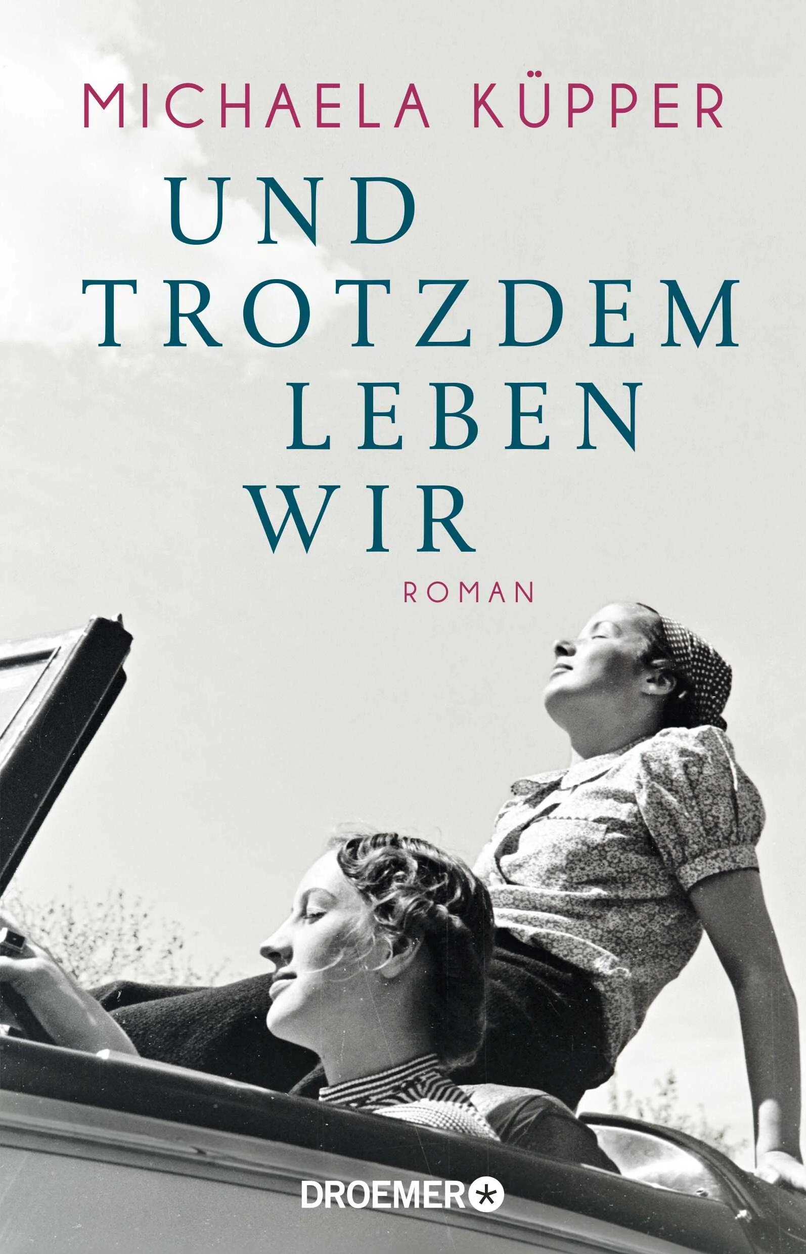 Ein berührender Roman über das Schicksal von Kriegswitwen und ihr mutiges Leben nach dem 2. Weltkrieg im Paperback von der Autorin Michaela Küpper, die bekannt für ihre einfühlsamen Romane über das Leben in der Kriegs-und Nachkriegszeit istDeutschland 1945. Endlich ist der Krieg zu Ende, und nun stehen vor allem die Frauen vor der Aufgabe, das Überleben ihrer Familien zu sichern. In einer kleinen Stadt am Mittelrhein lebt Gerrit in einem Haus, in dem viele Flüchtlinge Schutz gesucht haben. Eines Tages steht die ausgebombte Kölnerin Eva vor der Tür und bittet um Unterkunft. Eher widerwillig stimmt Gerrit zu, ist doch gerade ein Zimmer frei geworden, nachdem die vorige Bewohnerin, die junge Hilda, spurlos verschwunden ist. Eva kann aufatmen, doch das Zusammenleben der Frauen ist zunächst geprägt von Neid und Misstrauen - und dem Kampf ums Überleben.All jenen Frauen gewidmet, die sich und ihre Kinder nach dem Krieg alleine durchbringen und ein neues Leben beginnen mussten