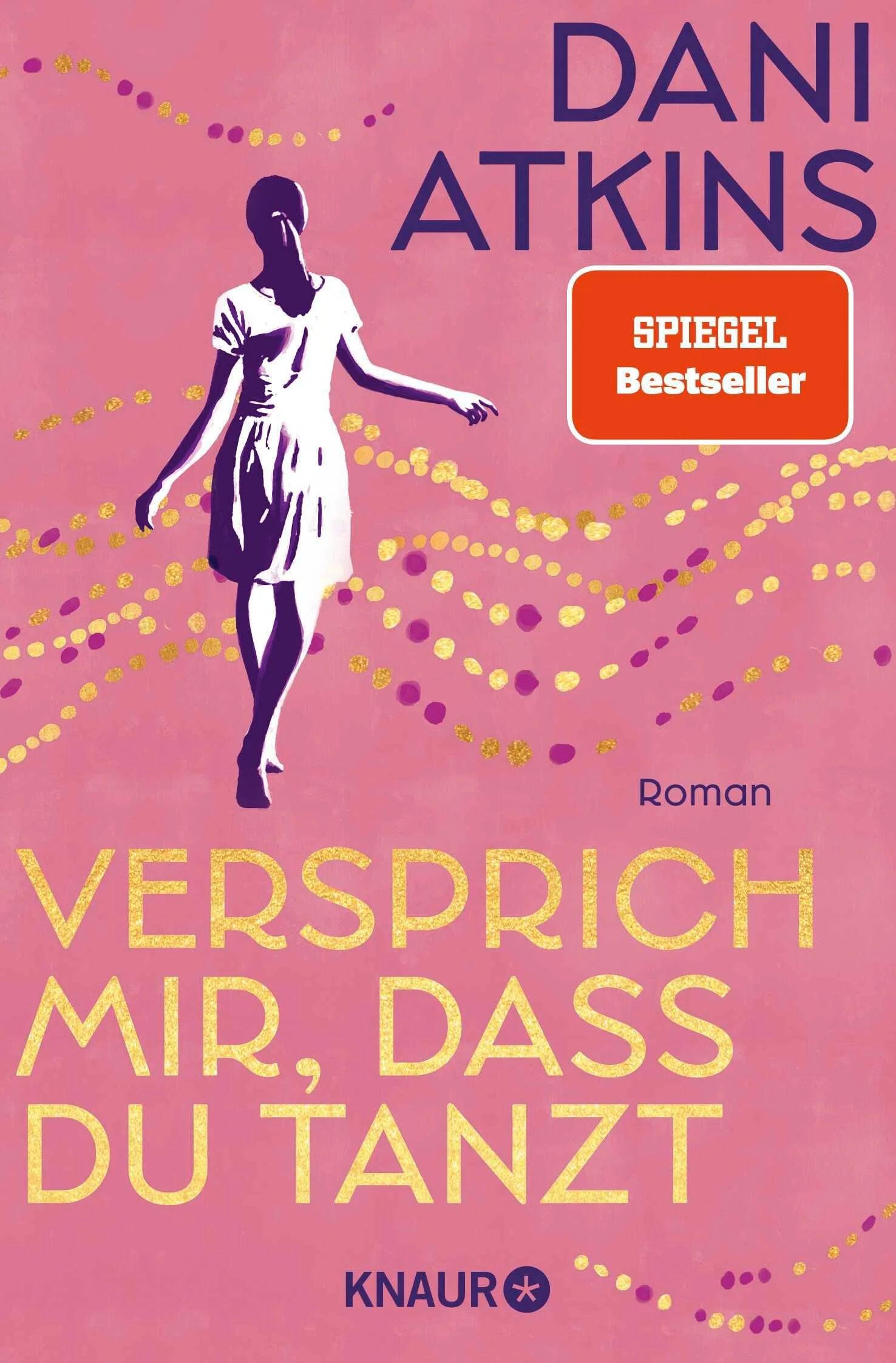 +++Aufwendig gestaltete limitierte Erstauflage mit Farbschnitt, nur solange der Vorrat reicht+++Ein furchtbarer Verlust, ein letztes Versprechen und zwei ergreifende Liebesgeschichten»Versprich mir, dass du tanzt« ist eine Achterbahnfahrt der ganz großen Gefühle von Bestseller-Autorin Dani Atkins, der Meisterin der tief berührenden Liebesromane mit ungewöhnlichen Twists.Ein Jahr ist vergangen, seit Lily sich von ihrem geliebten Adam verabschieden musste. Um an diesem schweren Tag nicht allein zu sein, flüchtet sie sich an den sichersten Ort, den sie kennt: zu ihren Eltern. Als Adams Hund in den Garten nebenan ausbüchst, steht Lily plötzlich vor einem alten gefällten Ahornbaum. In diesem Baum hat sie schon als Kind gesessen – auch an dem Tag, an dem sie Josh kennengelernt hat, den Pflegesohn der Nachbarsfamilie. Lily betrachtet ihre Namen, die Josh in die Rinde geritzt hat, und erinnert sich: an ihre erste Begegnung, als sie elf Jahre alt war. An den furchtbaren Streit mit ihm am Abend vor ihrer Hochzeit mit Adam. An die letzten Tage mit ihrem krebskranken Mann, Tage voller Liebe und wärmender Erinnerungen an ihr gemeinsames, aber viel zu kurzes Glück. Und sie denkt an Adams letzten Wunsch: dass sie Josh suchen soll, um sich mit ihm auszusprechen – und um Adam und ihm zu vergeben …Zum Träumen, zum Weinen und zum Mitfiebern: ein dramatischer Liebesroman voller überraschender Wendungen»Es ist ein emotionales Drama mit ganz besonderen Figuren, in die sich die Leute hoffentlich genauso verlieben werden, wie ich es getan habe. Ich möchte nicht zu viel verraten, aber ich kann sagen, dass mich das Schreiben des ersten Kapitels zum Weinen gebracht hat, was mir noch nie passiert ist.« Dani Atkins im Frost MagazineEntdecke auch die anderen zu Herzen gehenden Romane von Dani Atkins über Liebe, Familie und Freundschaft:Die Achse meiner WeltDie Nacht schreibt uns neuDer Klang deines LächelnsSieben Tage voller WunderDas Leuchten unserer TräumeSag ihr, ich war bei den SternenWohin der Himmel uns führtHeller als alle Sterne (Kurzroman)Bis zum Mond und zurückSechs Tage zwischen dir und mirWas die Sterne dir schenken