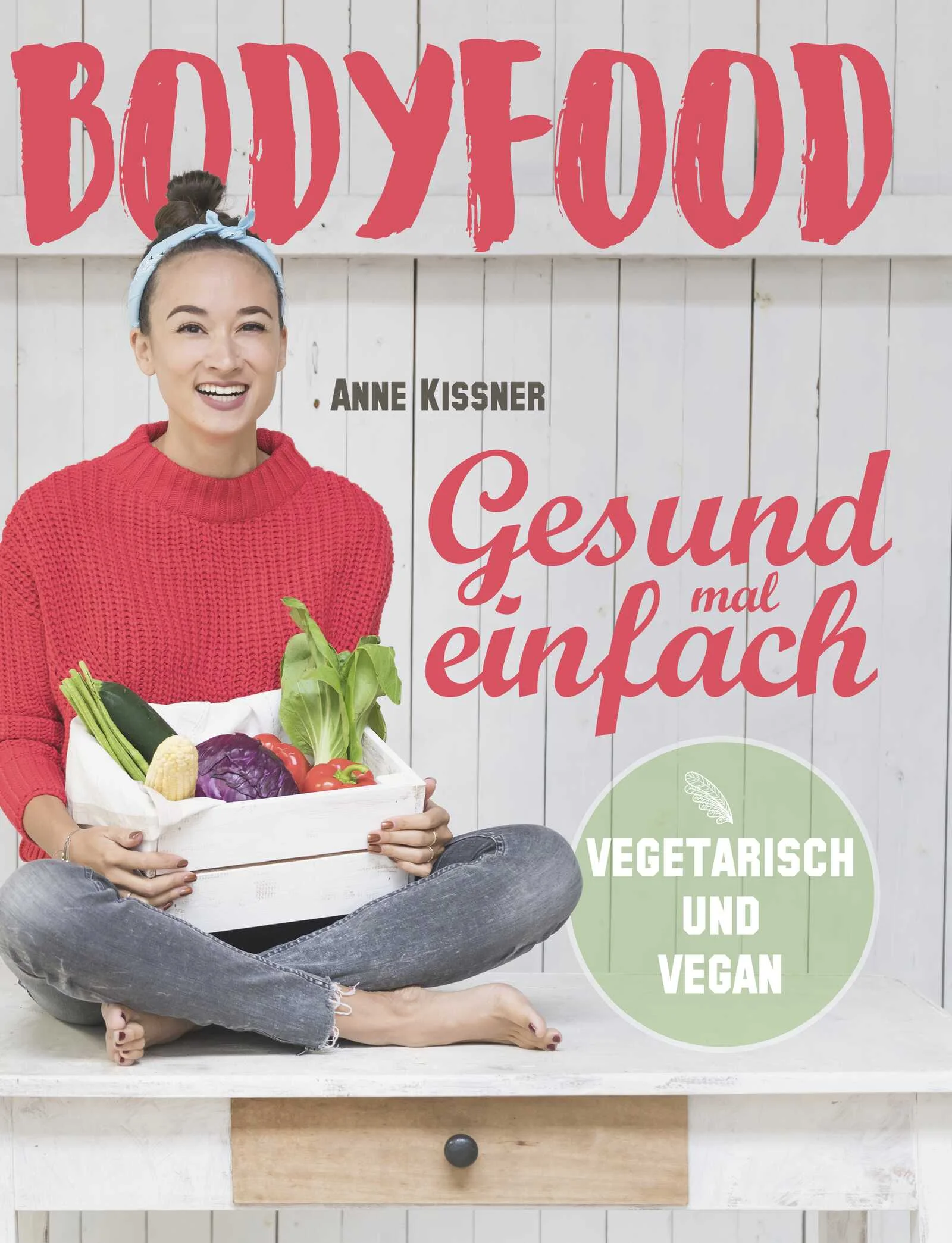 Gesund zu essen hat nichts mit aufwendigen Rezepten zu tun. Gesund essen kann jeder. Die erfolgreiche YouTuberin, Fitness- und Ernährungs-Expertin Anne Kissner gibt in ihrem ersten Kochbuch „BodyFood