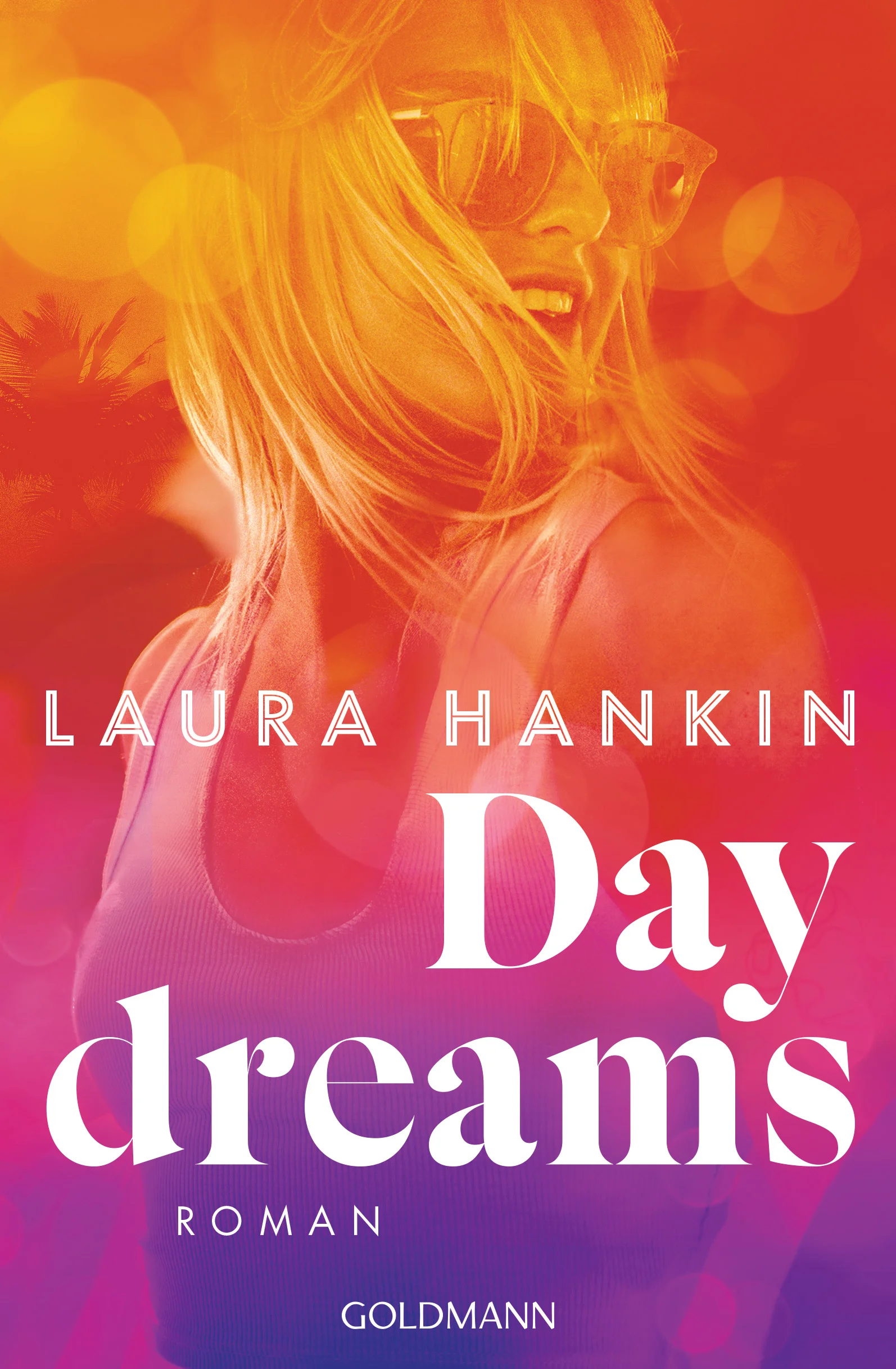 Vier Stars, ein Skandal und eine Reunion voller Drama, Liebe und Geheimnisse …»The Daydreams« war die TV-Serie, die vor Jahren alle Herzen eroberte und Kat, Summer, Noah und Liana zu den bekanntesten Teenie-Stars ganz Amerikas machte: Jeder konnte ihre Songs mitsingen, jeder schwärmte für die Lovestory, jeder wollte so sein wie sie. Bis ein Skandal zur Absetzung der Show führte, und die Wege der vier sich trennten. Mittlerweile ist Kat eine erfolgreiche Anwältin, Influencerin Liana hat einen Profisportler geheiratet, Summer stolpert von einem Entzug in den nächsten, und Noah ist ein gefeierter Filmstar. Jetzt, 13 Jahre nach dem Ende der Show, treffen Kat, Liana, Noah und Summer bei einem Reunion-Special erneut aufeinander. Und während die vier bei den Dreharbeiten langsam wieder zusammenfinden, drohen alte Geheimnisse, Liebe und Rache erneut alles zu zerstören …»Genauso ein Pageturner wie ›Daisy Jones & the Six‹...« Cosmopolitan »So eine Geschichte wünscht man sich im live TV.« Harper's Bazaar