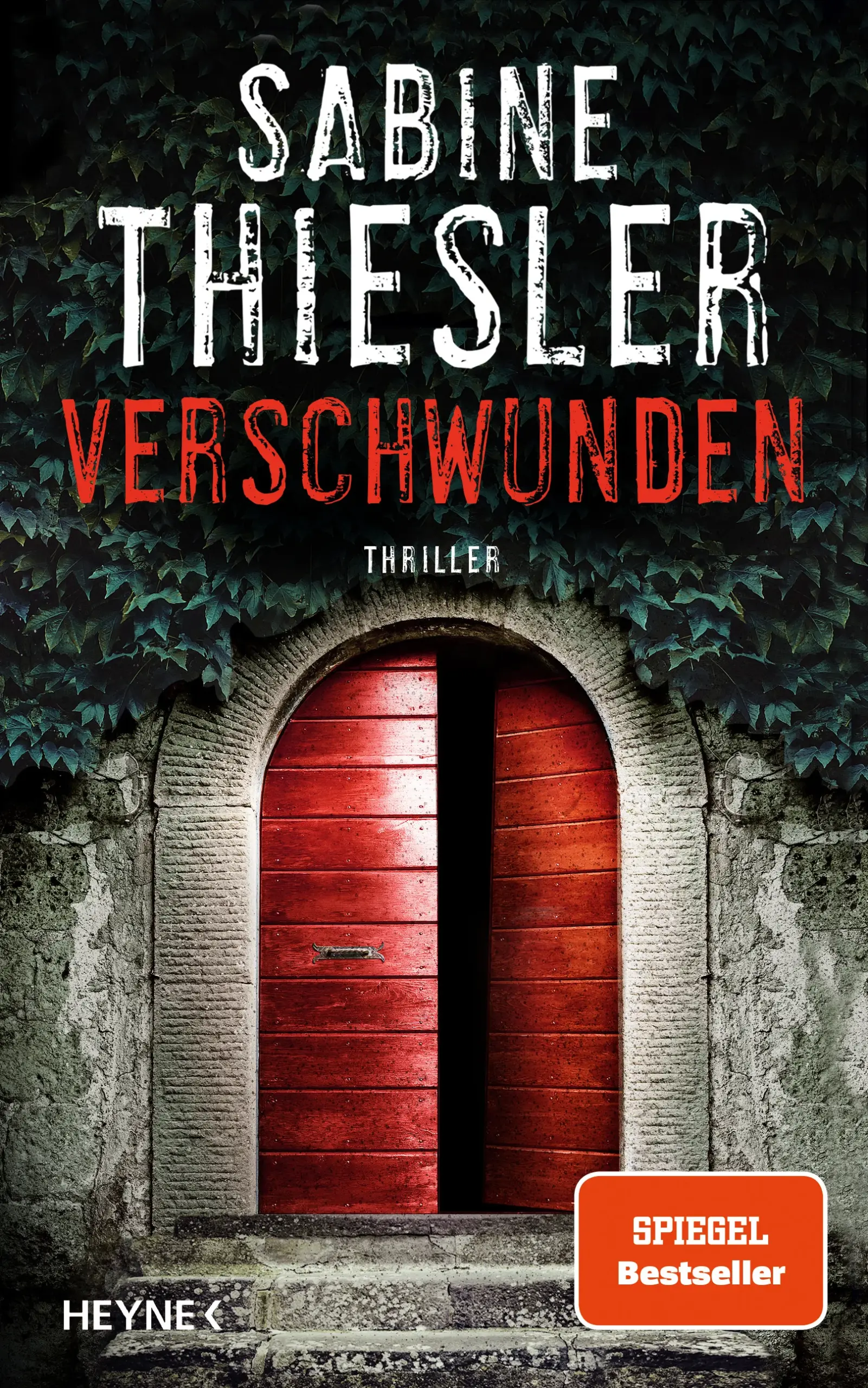Elena Ludwig ist eine attraktive, gut situierte Maklerin und wohnt im Herzen von Siena. Gelangweilt von ihren Mitmenschen, lebt sie ihre sexuelle Leidenschaft auf eine riskante Art und Weise aus. Ein hochgefährlicher Kick, wenn sie an den Falschen gerät.Unterdessen erschüttert eine brutale Verbrechensserie die Toskana. Menschen verschwinden, und die wenigen, die zurückkommen, sind traumatisiert und für immer zerstört. Commissario Neri ermittelt, träumt aber schon von einem Altersruhesitz am Meer, den ihm die Maklerin Elena vermitteln soll. Doch dann verschwindet auch sie...
