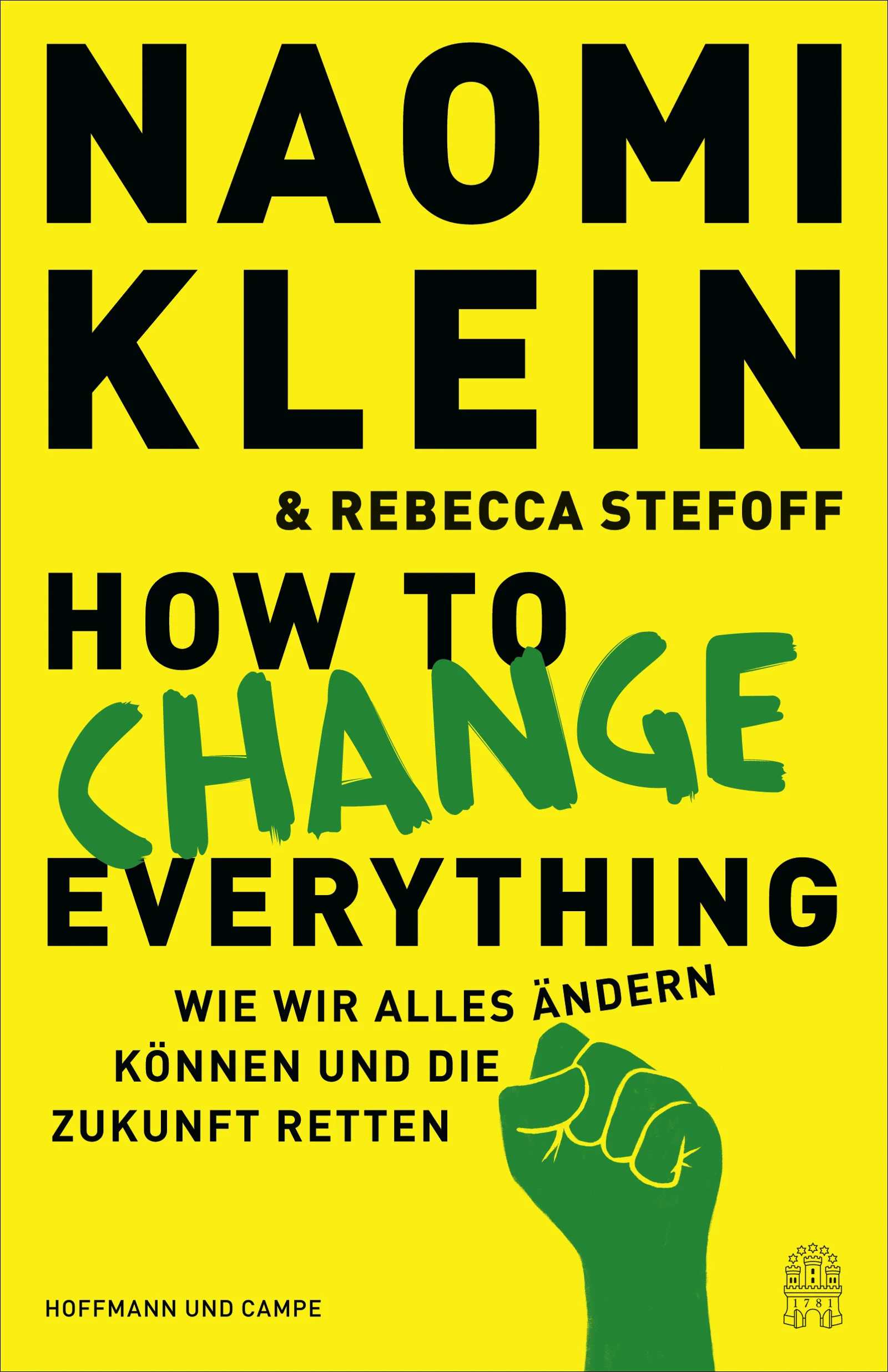 Naomi Klein hat das Buch der Stunde für die Zeit nach Corona geschrieben, wenn die Klimakrise wieder unsere Debatten bestimmen wird. Die berühmte Aktivistin sagt, was jetzt zu tun ist – und wie wir damit alles verändern können.Naomi Klein gilt weltweit als eine Führungsfigur des Green New Deal, des Plans zur Rettung unserer Gesellschaft vor den Verwerfungen des Klimawandels. How to change everything fasst die Geschichte der Klimaschützer, der Umweltzerstörungen und des Kampfes für eine bessere Gesellschaft und eine saubere Wirtschaft reich bebildert zusammen. Naomi Klein zeigt, wie die Lage so dramatisch werden konnte, vor welchen Herausforderungen wir jetzt stehen und wo Regierungen jetzt handeln müssen. Anhand vieler Mut machender Beispiele wird dabei deutlich, wie viel wir bewegen können, wenn wir uns zusammenschließen und engagieren. Ein Must-have für alle, die für die Einhaltung der Klimaziele demonstrieren, noch darüber nachdenken, oder sich darüber informieren wollen, warum gerade die Jugend so vehement für eine lebenswerte Zukunft demonstriert.  