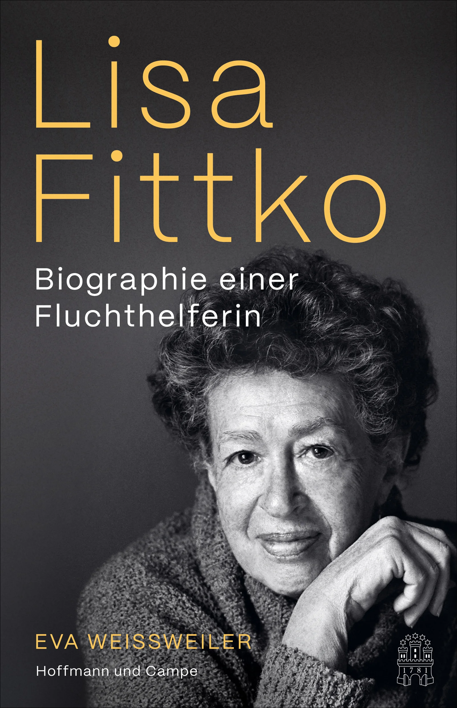 Sie war nicht nur die Fluchthelferin des großen Philosophen Walter Benjamin, auch ihr Wirken im frühen antifaschistischen Widerstand, ihr politisches Exil zwischen Prag und Paris, ihr Engagement in der amerikanischen Friedensbewegung sowie ihre Freundschaft zu Barack Obama prägten maßgeblich Lisa Fittkos Leben. Bis ins hohe Alter setzte sie sich unermüdlich ein für den Traum von Frieden und Freiheit. Eva Weissweiler legt nun die erste vollständige Biographie dieser bemerkenswerten Frau vor und wirft den Blick auf eine Zeit, in der Lebensläufe zum Spielball der Weltgeschichte wurden, in einer Weise, die die Betroffenen oft zwang, bis an ihr Lebensende ganze Kapitel ihrer politischen Biographie zu verschweigen.