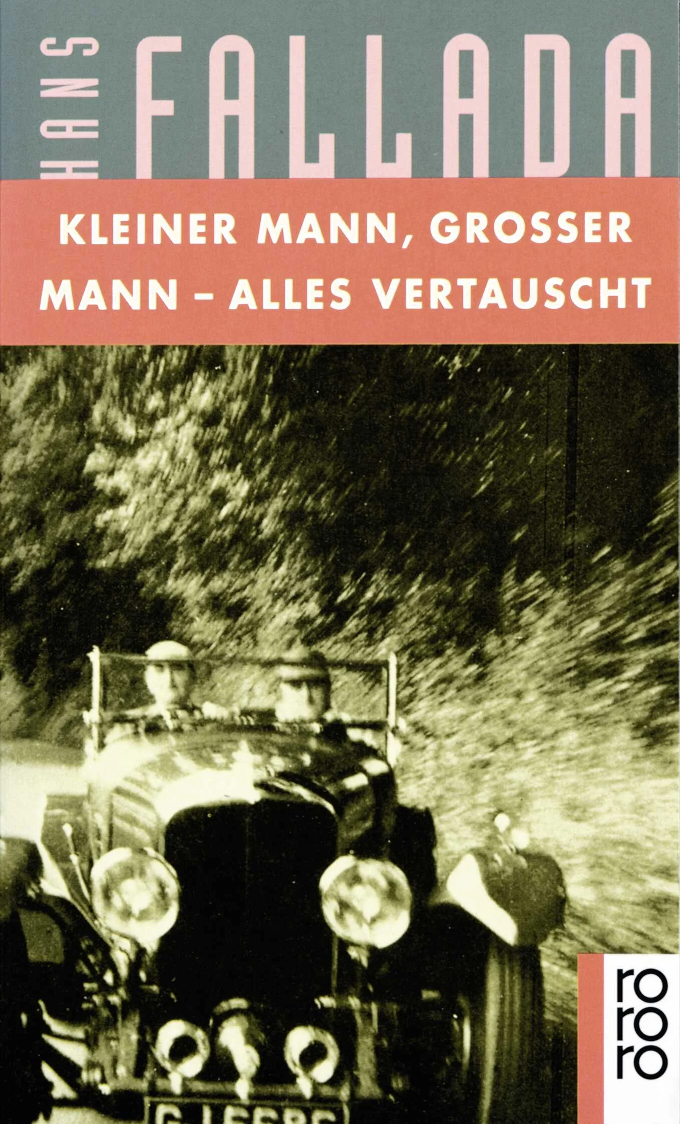 Der volkstümliche deutsche Erzähler und Chronist der Krisenjahre nach dem Ersten Weltkrieg schildert in diesem heiteren Roman das zweifelhafte Glück einer plötzlichen Erbschaft in Gestalt großer Länderein mit Schloß und Park, die den kleinen Kontoristen Schreyvogel zum Schloßbesitzer macht. Aus Freunden werden Neider und Darlehenssucher, aus Träumen ungute Wirklichkeit, und Lebens- und Eheglück wären dahin, wenn die junge, resolute Frau Karla nicht lieber die Erbschaft opferte als ihren Mann.
