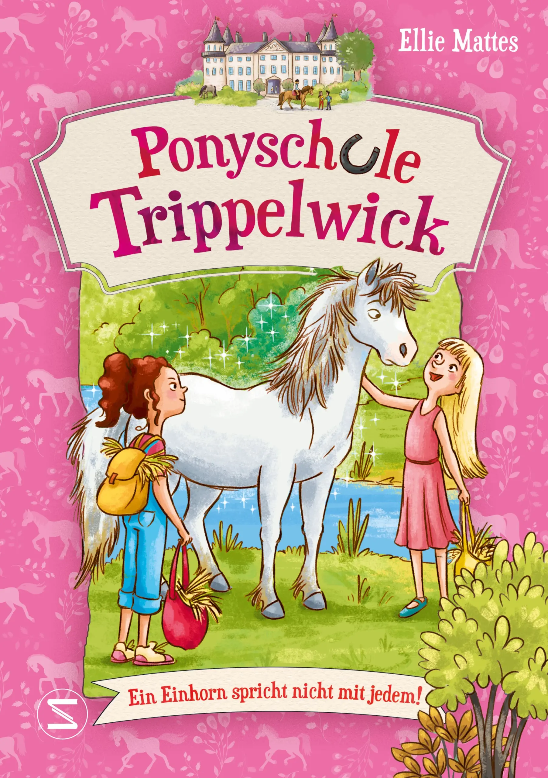 Ein Einhorn im Internat für PonyflüstererAnnelie ist im siebten Ponyhimmel: Am Gefährtentag hat sich ausgerechnet der bildschöne Henry für sie entschieden. Seitdem sind sie und ihr Pony wie Pech und Schwefel. Leider läuft es zwischen ihrer Freundin Tille und dem Shetlandpony Fliederfloh weniger rund. Tille träumt schon immer von einem Einhorn – und Fliederfloh macht nichts ohne Zauberzucker. Schon bald schlägt Tierarzt Ennimell Alarm und verordnet eine Diät. Am nächsten Tag fehlt im Haferladen ausgerechnet der Zauberzucker. Ist Fliederfloh etwa ein Dieb? Annie und ihre Freundinnen wollen seine Unschuld beweisen und folgen den Fährten. Doch was sie finden, ist ganz und gar unglaublich …Für alle Mädchen, die vom eigenen Gefährtenpony träumen! Die Taschenbuchausgabe im neuen, frischen Look!