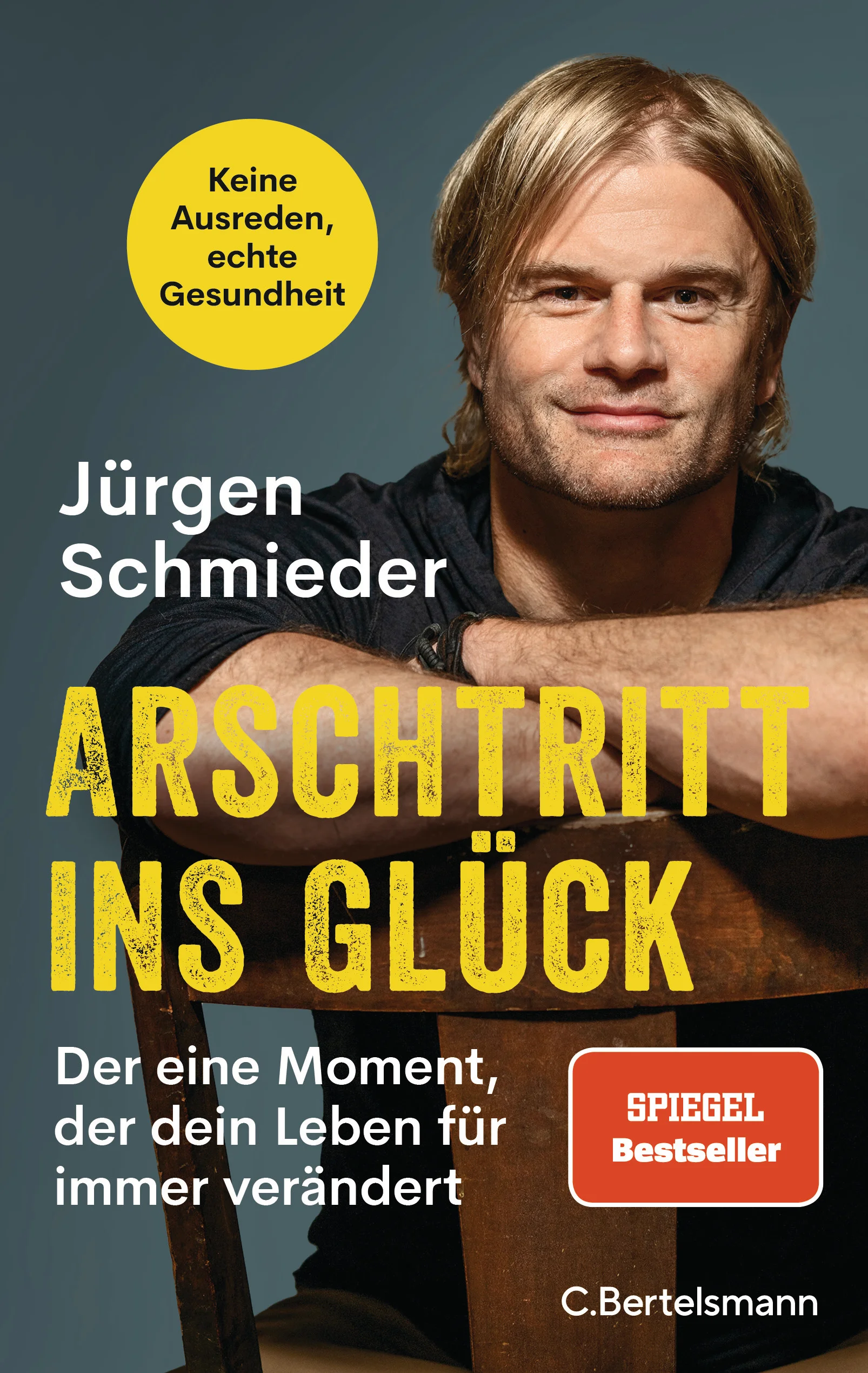 Wer dieses Buch liest, braucht keine Diäten, Fitness-Pläne oder Wellness-Apps mehr: Der radikal ehrliche Bericht von einem, der es geschafft hat, wirklich gesund zu werdenGeiler Job, liebevolle Familie, durchzockte Nächte mit den Jungs: Work hard, play hard. So ging Jürgen Schmieder lange durchs Leben. Bis ihn ein diabetischer Schock in die Horizontale beförderte. Was folgte war nicht nur die Not zu einem gesünderen Lebensstil, sondern endlich auch das richtige Mindset: »Wenn ich meinen Sohn aufwachsen sehen möchte, muss ich überleben und gesund werden.« In seinem Buch zeigt Jürgen Schmieder Schritt für Schritt, wie der Einstieg in ein anderes, glücklicheres und gesünderes Leben gelingt, und beschreibt, wie dabei körperliche, mentale und soziale Faktoren zusammenhängen. Sein radikal ehrlicher Bericht von Erfolgen und Rückschlägen auf dem Weg zu echter Gesundheit ist ein Wake-up-Call für alle, die dafür nicht erst auf der Intensivstation landen wollen, und zeigt, dass wir den Moment, in dem wirklicher Wandel beginnt, alle finden können.