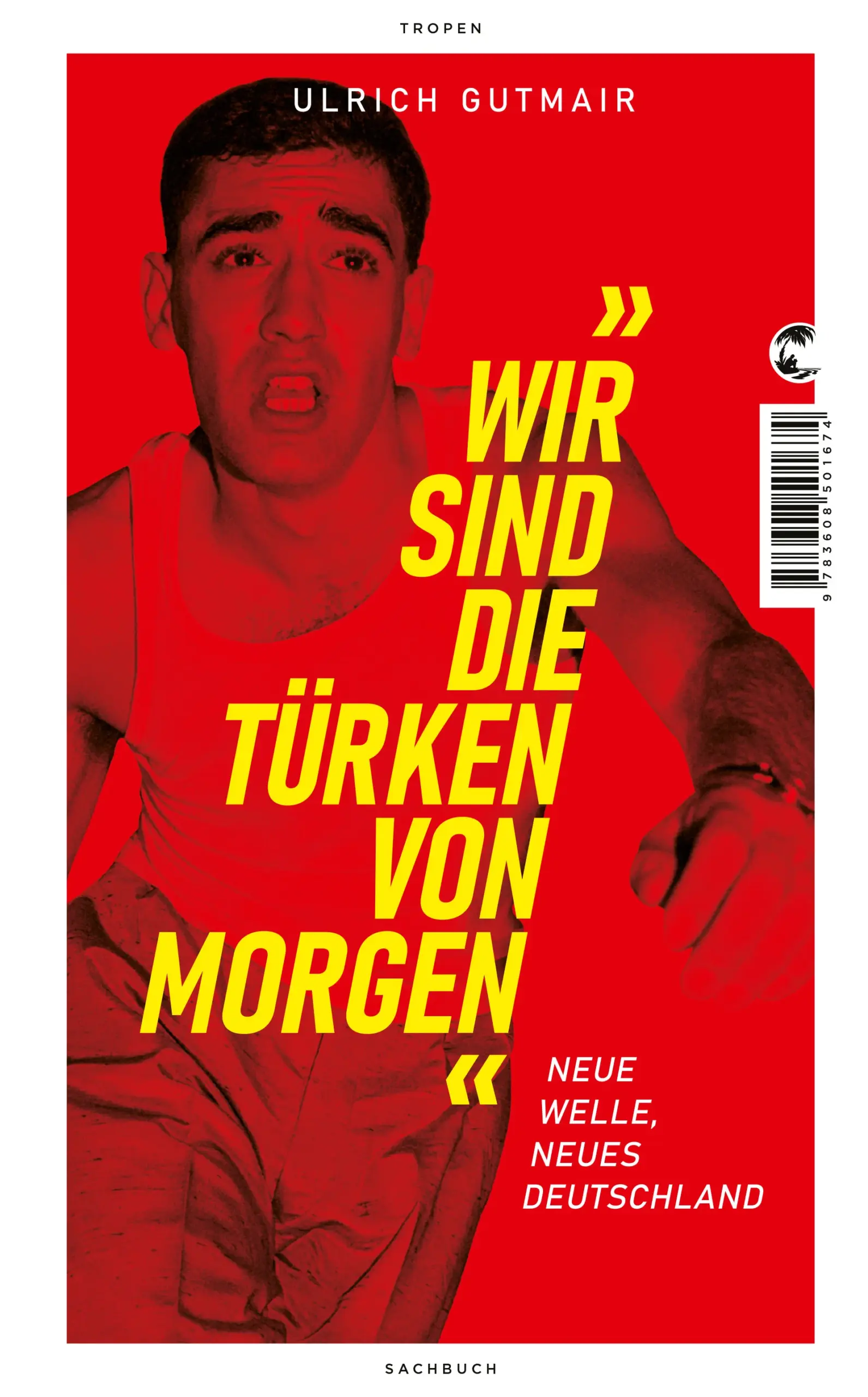 Über die wahren Protagonisten der revolutionären 80erUm 1980 versetzt die Neue Deutsche Welle ein sehr gestriges Land in Aufruhr: Es weht ein neuer Zeitgeist durch Musik, Mode und Literatur. Antirassismus, selbstbestimmter Sex und Geschlechterfragen – eine Handvoll junger Musiker und Künstlerinnen erfindet Deutschland radikal neu. Aber war die Neue Deutsche Welle wirklich so deutsch?Ulrich Gutmair geht in diesem Buch zurück in die Zeit, auf der unsere Gegenwart gründet. Seine Korrektur an der Geschichtsschreibung der Popkultur würdigt die Rolle der Gastarbeiterinnen und Einwanderer, ohne die das Deutschland, in dem wir heute leben, nicht denkbar ist.Schrille Synthiesounds, Röhrenjeans mit Loch, Coolness und Ironie, T-Shirts mit selbstgemachten Slogans drauf, Popsongs, in denen das Wort geil vorkommt – so erinnert man die frühen Achtziger. Doch die Bundesrepublik ist da noch ein Land von gestern, nach den 68ern beginnt gar eine neue Phase der Deutschtümelei mit dem Ruf nach einer nationalen Identität. Der queere Spanier Gabi Delgado-López, bekannt als Frontmann von DAF, und andere junge Künstlerinnen und Künstler wie der sizilianische Gastarbeiter Angelo Galizia oder die Frauenpunkband Östro 430 stellen sich radikal dagegen. Ihre Frage an das Patriarchat: Wer sind denn da die Mädchen, wer sind denn da die Boys? Ihre Antwort auf deutsche Überfremdungsangst: Wir sind die Türken von morgen.Ulrich Gutmair zeigt, wie Popkultur funktioniert und wie sie mit der Geschichte des deutschsprachigen Raums verwoben ist. Wir sind die Türken von morgen lässt die Jugend von 1980 und die Welt, die sie revolutioniert, in einem neuen Licht erscheinen.