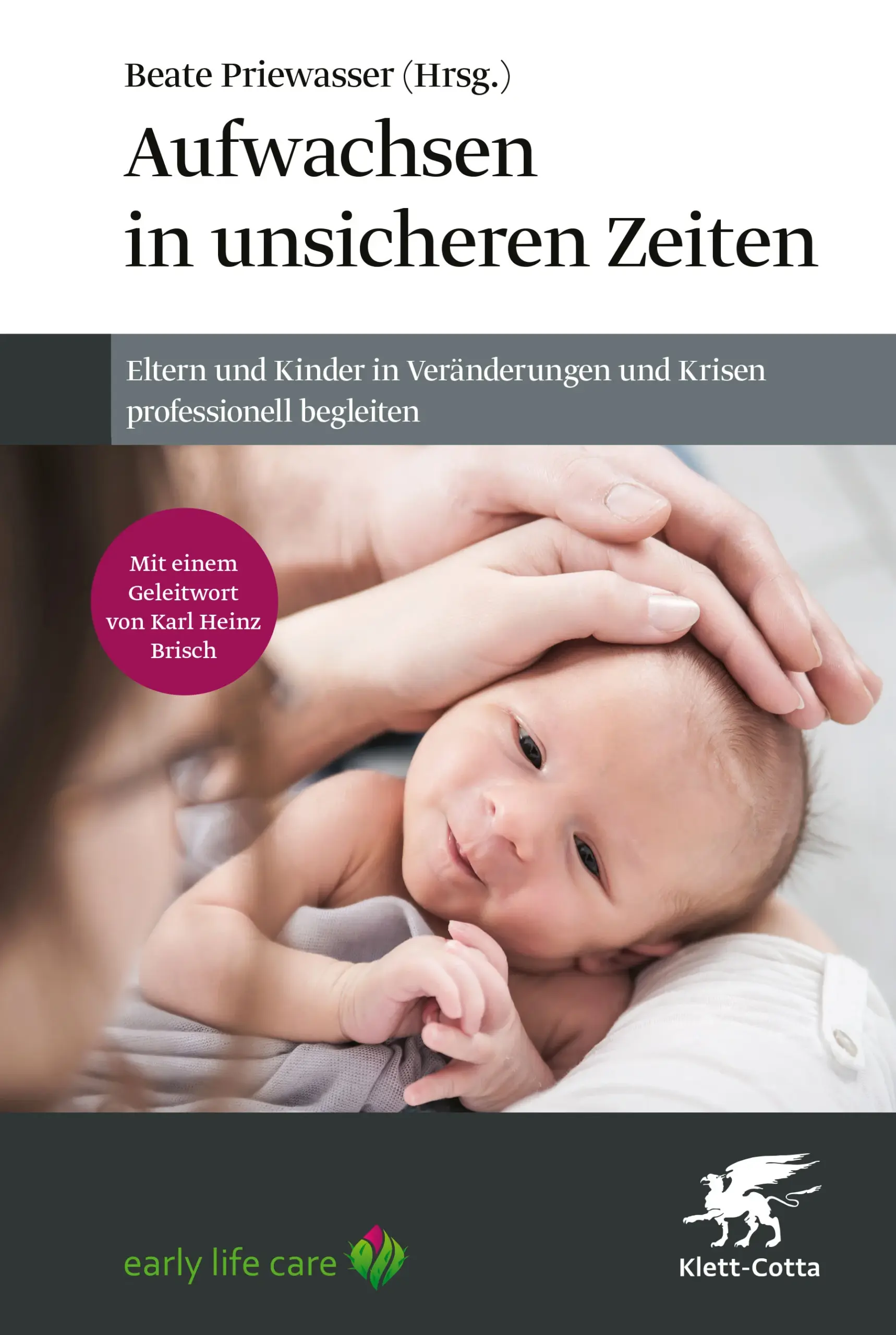 Professionelle Hilfestellungen für junge FamilienNeueste Forschungsergebnisse und Erfahrungen aus der PraxisAktualität: Unsere Welt ist geprägt durch verschiedenste KrisenMit einem Geleitwort von Karl Heinz BrischUnsere Zeit ist von globalen Krisen, gesellschaftlichen Veränderungen und Umbrüchen geprägt, die auch den Lebensbeginn beeinflussen. Junge Familien und die sie begleitenden Fachkräfte stehen vor zahlreichen Fragen, Möglichkeiten und Herausforderungen. Wie wandeln sich Elternrollen und Medienkonsum und welche neuen Situationen entstehen dadurch? Wie beeinflusst die Klimakrise die Gesundheitsversorgung rund um die Geburt? Gibt es Chancen in den sich ändernden Lebensbedingungen? Neben gesellschaftlichen Veränderungen werden außerdem individuelle Krisen thematisiert, z. B. der Umgang mit lebenslimitierenden Pränataldiagnosen oder Behinderungen. Das Buch bietet einen reichhaltigen Schatz an Hilfestellungen und konkreten Lösungsansätzen für die Begleitung von Eltern durch Krisen und Unsicherheiten.