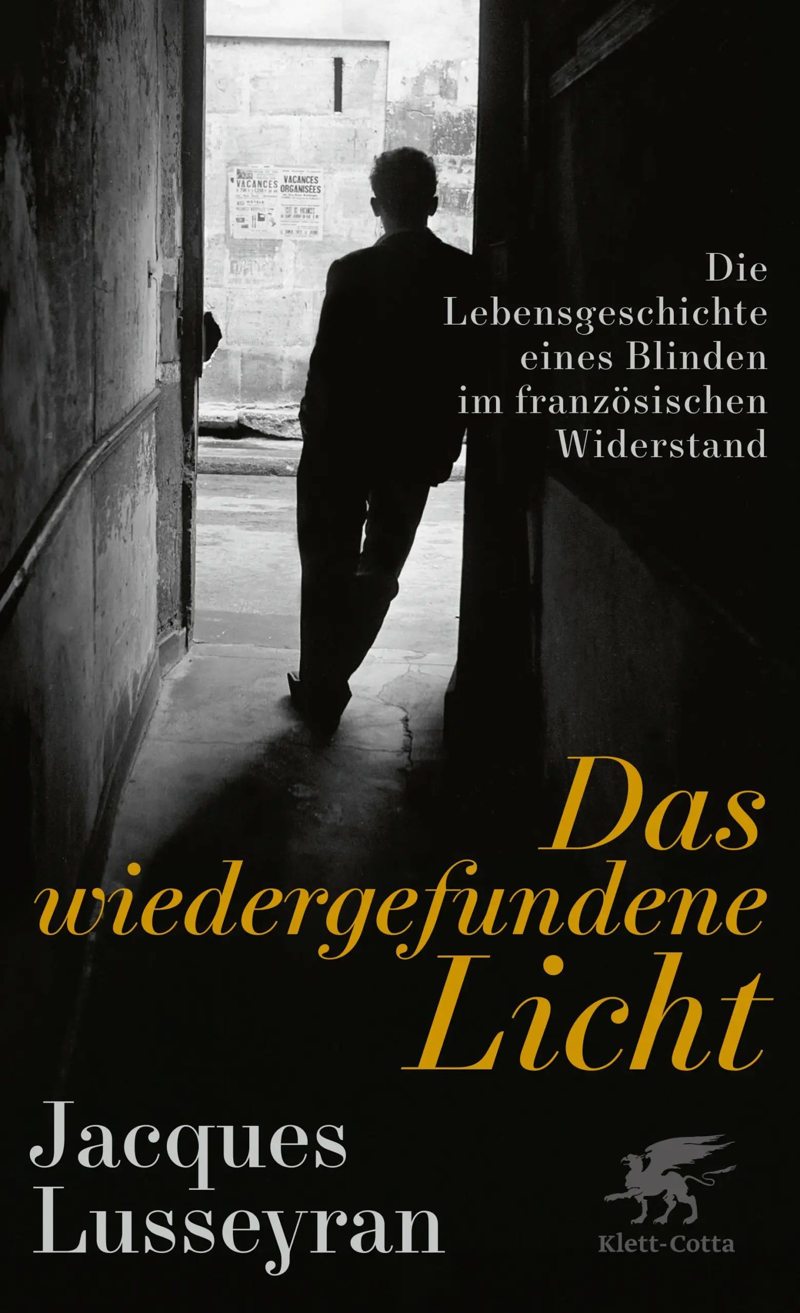 »Einzigartig. Tief berührend, in einer Sprache voller Kraft und Poesie. Das Buch hat mein Leben verändert.« Andreas PflügerJacques Lusseyran erblindet im Alter von acht Jahren. Doch dem Jungen gelingt es, den Schicksalsschlag in eine innere Stärke zu verwandeln, die ihn befähigt, auf unvergleichliche Weise zu »sehen«. So wird der charismatische Jugendliche Kopf einer Widerstandgruppe gegen die Nationalsozialisten und überlebt das KZ Buchenwald. Seine außergewöhnliche Lebensgeschichte erzählt vom unzerstörbaren Glauben an das Leben; inspirierend, poetisch und zutiefst bewegend.Jacques Lusseyran verliert 1932 als achtjähriges Kind nach einem Unfall sein Augenlicht. Dank seiner Stärke und der Unterstützung durch seine Eltern schafft es der heranwachsende Junge, seine Blindheit zu akzeptieren und anders sehen zu lernen. Anders, das heißt für ihn die Entdeckung all jener Dinge, die ein Sehender wohl kaum wahrnehmen würde. Licht nimmt für ihn körperliche Gestalt an, und die Gegenstände um ihn herum werden Licht, auch die Farben, Töne, Gerüche und Formen. Sein Selbstvertrauen und seine innere Kraft haben eine fast magische Ausstrahlung auf Menschen, die Rat und Hilfe brauchen. Mit siebzehn Jahren gründet Jacques Lusseyran innerhalb der Résistance eine Organisation von Jugendlichen, die gegen die deutsche Besatzungsmacht kämpft. 1943 wird er mit seinen Freunden verhaftet und nach Buchenwald deportiert. Inmitten eigener und fremder Krankheit, Folter und Mord blieb der junge Lusseyran durch das, was er sein »inneres Licht« nennt, Widerstandskämpfer gegen Leid, Verzweiflung und Bosheit. Vielen konnte er, den sie als »den Mann der nicht gestorben ist« bewunderten, mit seinem unerschütterlichen Vertrauen helfen. 