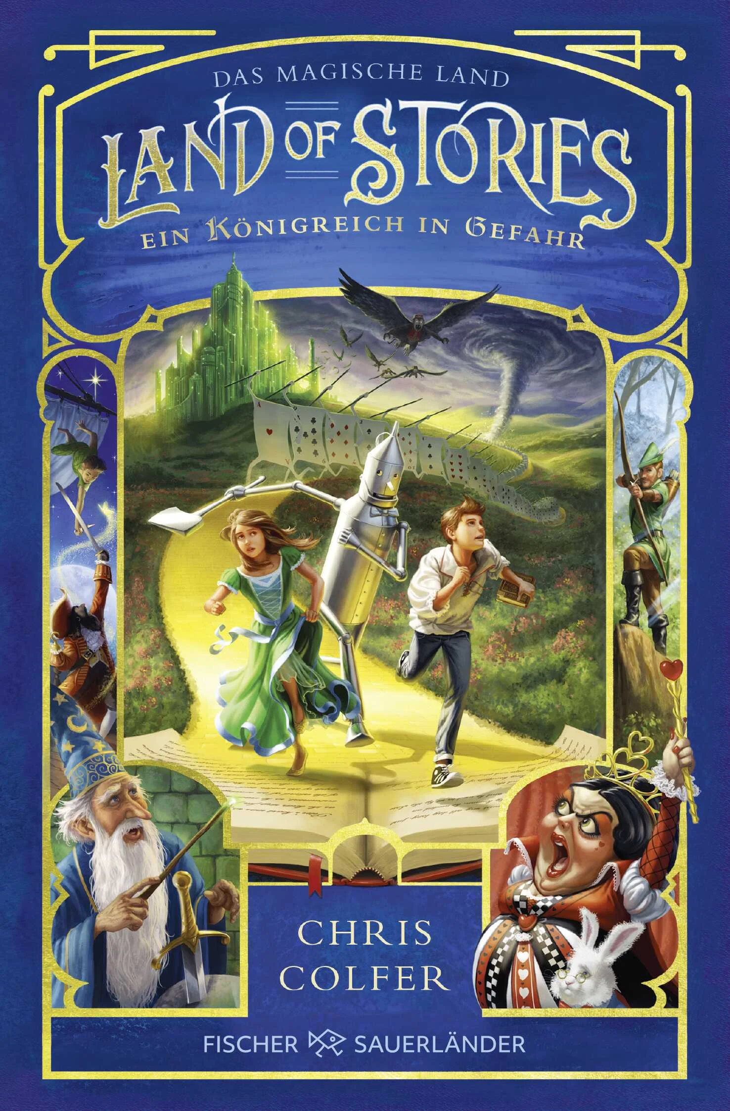 »Land of Stories« erstmals komplett im Taschenbuch erhältlich! Die märchenhafte Bestseller-Serie in hochwertiger Ausstattung für alte und neue Fans ab 10 JahrenAlarm im magischen Land: Der Maskierte Mann ist auf freiem Fuß und rekrutiert die dunkelsten Verbündeten, um das Märchenreich vollständig zu zerstören! Für Alex und Conner beginnt ein Wettlauf durch sämtliche phantastischen Länder ihrer liebsten Geschichten – von Nimmerland nach Camelot, vom Wunderland nach Oz. Doch der Maskierte Mann ist ihnen stets einen Schritt voraus, und es sieht lange gar nicht gut aus für die Zwillinge und ihre Freunde. Bis Conner eine rettende Idee hat …Erstmals erscheint die märchenhafte Bestseller-Serie von Chris Colfer als prächtig ausgestattete Klappenbroschuren mit bedruckten Innenklappen und in einzigartiger, neuer Gestaltung – ein Must-Have für alle Märchenfans!Serie bei Antolin gelistetWeitere Reihen von Chris Colfer:»Roswell Johnson rettet die Welt« »Land of Stories« (6 Bände)»Tale of Magic« (3 Bände)