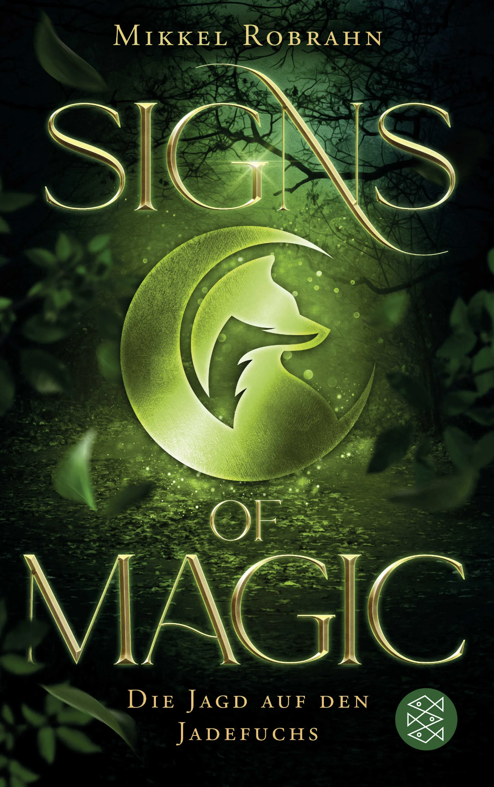 Ein magisch-turbulentes Abenteuer durch die Wälder Englands: der Auftakt der »Signs of Magic«-Serie von Mikkel RobrahnDie mutige und wild entschlossene Matilda stammt eigentlich aus einer wohlhabenden Familie, doch die Spielsucht ihres Vater hat die Godwins mit einem riesigen Schuldenberg belastet. Die einzige Chance, der Katastrophe zu entkommen, ist das traditionelle Turnier der Superreichen. Wer den jadegrün schimmernden Fuchs fängt, dem winkt ein hohes Preisgeld. Doch nicht allen ist daran gelegen, dass Matilda das Turnier für sich entscheidet ...Albert ist ziemlich unbeholfen, nicht gerade die beste Eigenschaft für einen Trickzauberer. Kein Wunder, dass er seinen Lebensunterhalt eher durch das Ausliefern von Pizza verdient als mit magischen Tricks und Illusionen. Doch als er eines Tages auf Matilda trifft, nimmt das phantastische Abenteuer seinen Lauf.Die neue Serie von »Hidden Worlds«-Autor Mikkel Robrahn überzeugt mit einer aufregenden Fuchsjagd, wahrem Teamgeist und unvorhergesehenen Wendungen.Bereits erschienen von Mikkel Robrahn:Hidden Worlds 1 – Der Kompass im NebelHidden Worlds 2 – Die Krone des ErbenHidden Worlds 3 – Das Schwert der Macht