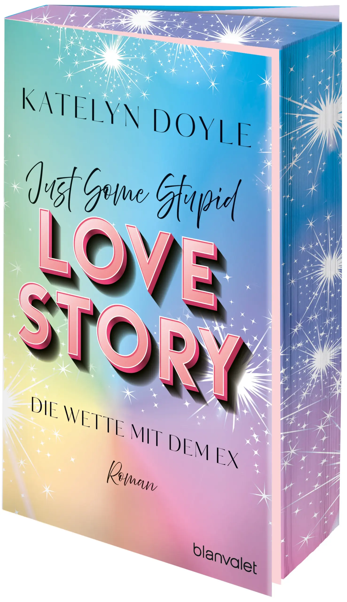 Ein hoffnungslos romantischer Scheidungsanwalt und eine zynische Rom-Com-Autorin wetten auf die Liebe!Unterschiedlicher könnten zwei Menschen nicht sein: Molly schreibt Drehbücher für Hollywood-Romanzen, hält die große Liebe aber für eine reine Erfindung; Seth hingegen ist Scheidungsanwalt, hoffnungslos romantisch und auf der Suche nach der Frau fürs Leben. Kaum zu glauben, dass die beiden mal ein Paar waren! Doch als sie sich Jahre nach ihrer schmerzhaften Trennung erneut begegnen, sprühen sofort wieder die Funken. Was liegt da näher, als eine gewagte Wette auf die Liebe abzuschließen: Wer von ihnen beiden das Schicksal von 5 Paaren besser vorhersagt, gewinnt – und der Loser muss dem Sieger in Sachen Liebe Recht geben. Der Haken dabei? Paar Nummer 5 sind sie selbst.Frech, witzig und voller Gefühl: Die perfekte Geschichte für alle, die noch an die wahre Liebe glauben – selbst wenn sie es niemals zugeben würden! Die beliebten Tropes Grumpy-meets-Sunshine und Second-Chance entfachen ein Feuerwerk der Gefühle!***Mit Farbschnitt in limitierter Auflage.***Spice-Level: 3 von 5