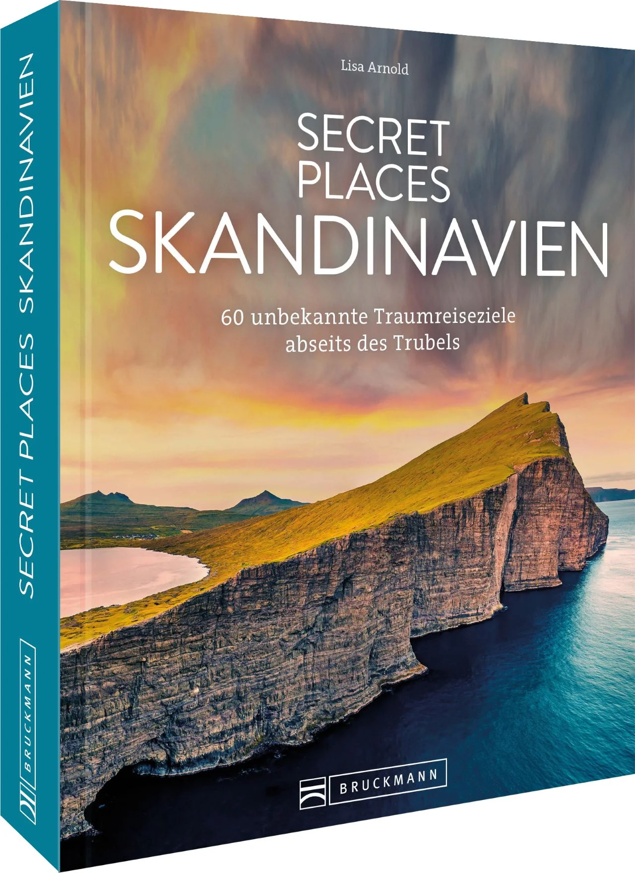 Skandinaviens Secrets – Geheime Orte und Insidertipps für einen entspannten Urlaub in SkandinavienEchte Geheimtipps für Skandinavien. Entdecken Sie die ursprünglichen Landschaften und reizenden Orte abseits der Touristenströme und Massen.Gerade in den Sommermonaten zieht es immer mehr Reisende nach Skandinavien. Kein Wunder, lassen doch die langen Tage viel Zeit, um die Länder Norwegen, Schweden, Finnland und Dänemark in allen ihren Facetten zu entdecken. Doch trotz der Weite Skandinaviens und des langen Tageslichts ballt es sich an so mancher Sehenswürdigkeit doch gewaltig. Wer keine Lust auf Touristenrummel hat, ist mit den Geheimtipps dieses Reiseführers bestens beraten.
