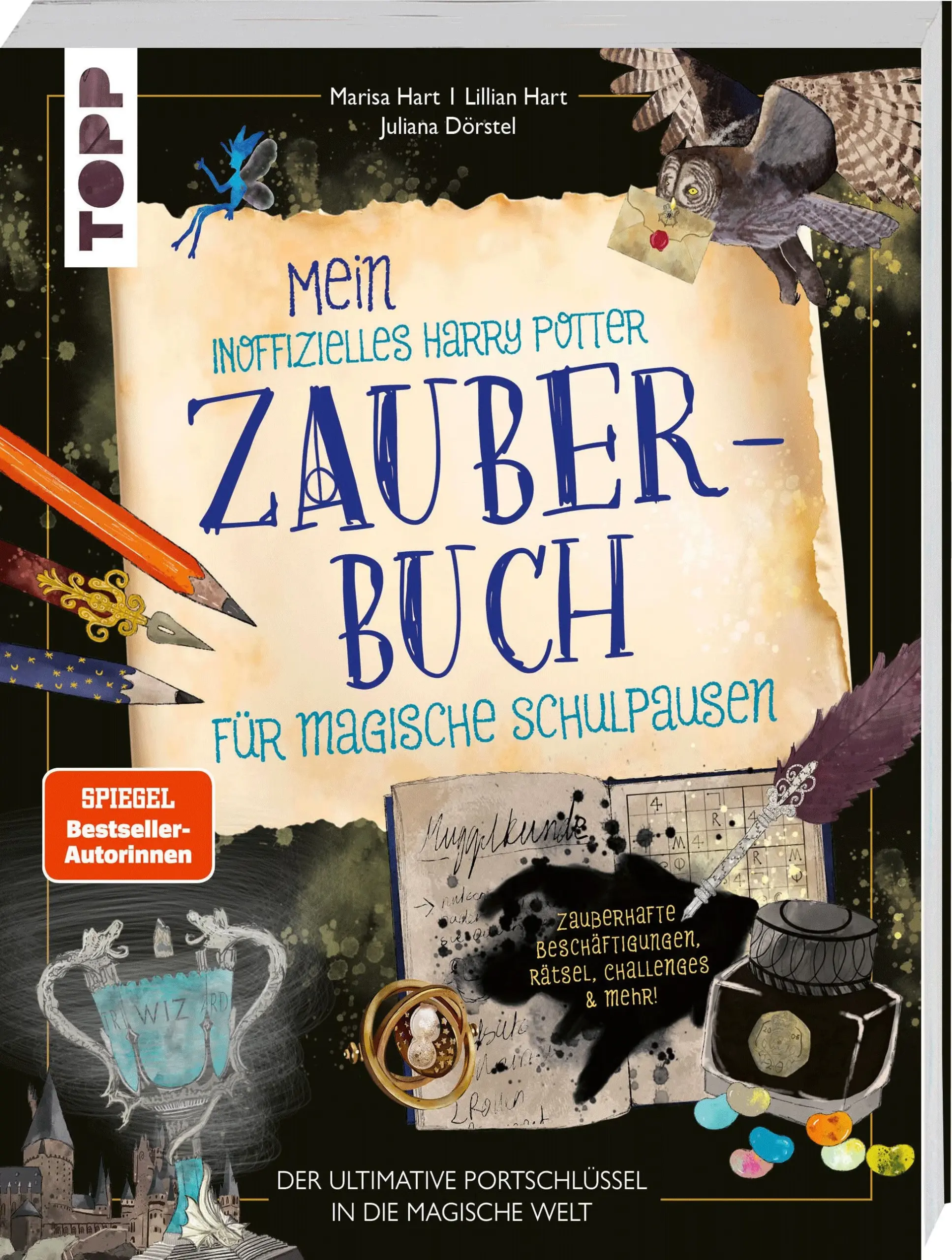 Langeweile einfach wegzaubern!Dieses magische All-in-One-Buch ist dein Portschlüssel in die magische Zauberwelt rund um Hogwarts, Harry Potter, Hermine & Co.! Tagebuch, Freundebuch, Kritzelbuch & Planer in einem – einfach aufschlagen & loslegen!Damit du neben der magischen Unterhaltung aller Art nichts Wichtiges vergisst, findest du in diesem Zauberbuch Platz für deine Stundenpläne, für eine Notenübersicht und für Ferien- & Prüfungstermine - übersichtlich versammelt, sodass du immer alles im Blick hast! Magischer Spaß garantiert – für dich & deine Besties!Das erwartet dich:originelle Freundebuch-Seitenzahlreiche Challenges & Spielemagische Versionen von Stadt-Land-Fluss, Tic Tac Toe, Schiffe versenken u. v. m.Kreativspaß pur: Kritzelkunst, Ausmalen u. v. m.viel Platz für alles Wichtige: Stundenpläne, Notenübersicht, Prüfungstermine...und für alles wirklich Wichtige: Insider-Sprüche, Pranks, Lehrer-Zitate ......und vieles mehr!Das perfekte Geschenk für alle Potterheads!