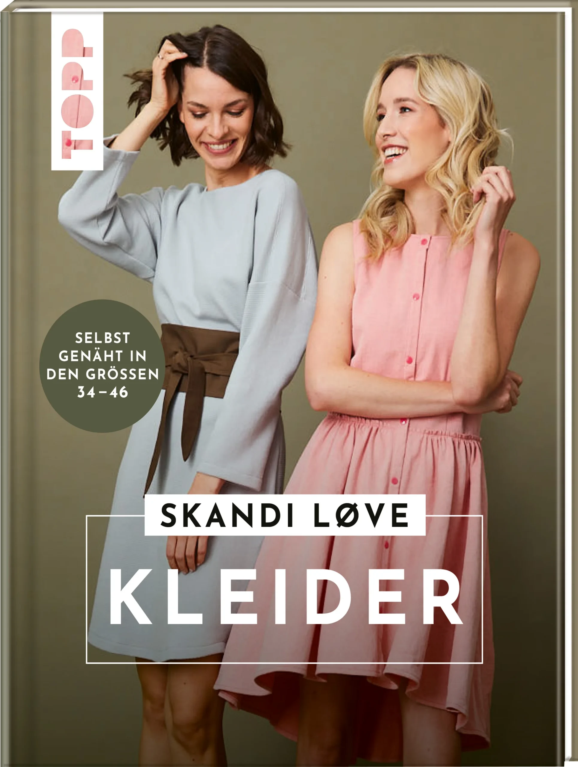 Nähe deine Skandi-Lieblingskleider ganz einfach selbst! Zeitlose und coole Styles treffen auf Webware und Jersey und peppen deine Garderobe auf. Die minimalisitischen Kleider im Skandi-Stil lassen sich leicht mit anderen Teilen aus dem Kleiderschrank kombinieren und geben so der vorhandenen Garderobe einen neuen Touch. Alle Modelle sind mit der ausführlichen Anleitung ganz einfach zu nähen und damit sowohl für Anfänger:innen als auch Näh-Profis geeignet. Zwei Schnittmusterbogen mit den Größen 34-46 und ein praktischer Grundlagenteil sorgen für ein sicheres Gelingen. Ran an den Stoff und los geht's!