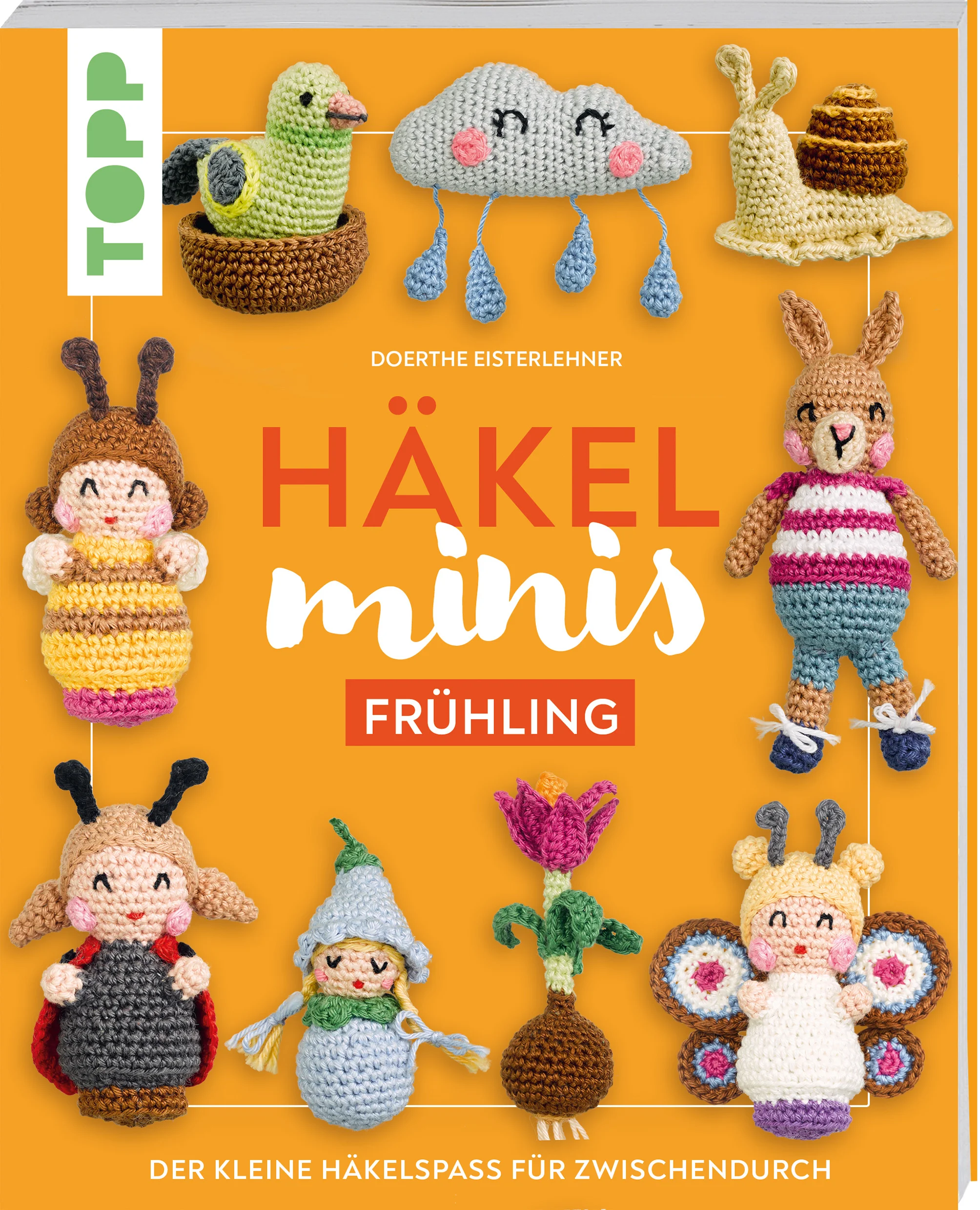 🌷 Frühlingsfrische Häkelideen, die das Herz höher schlagen lassen!Nach den grauen Tagen freuen wir uns alle darauf, endlich von den ersten warmen Sonnenstrahlen begrüßt zu werden.Nicht nur die Natur erwacht so langsam aus dem Winterschlaf, sondern auch auf den Häkelnadeln entstehen so manche kleine Häkelfiguren, die den Frühling begrüßen.In diesem Buch sind 15 süße Häkelideen für diese frisch-bunte Zeit des Jahres zusammengestellt, die bereits beim Häkeln so richtig Spaß machen.Ob ein kleiner bunter Schmetterling, ein niedlicher gärtnernder Maulwurf oder ein farbenfroher Mini-Regenbogen - diese Modelle und noch viel mehr warten auf den Seiten dieses Buches.🌈Autorin Doerthe EisterlehnerDoerthe Eisterlehner, alias Frau Apfelkern, liebt es zu häkeln und natürlich auch den Frühling. Wenn die Natur so langsam wieder zum Leben erwacht und die Farben wieder zurückkehren, dann juckt es sie in ihren Häkelfingern. Dann entstehen kleine zauberhafte und farbenfrohe Figuren, die perfekt geeignet sind zum Dekorieren, Spielen und Verschenken.