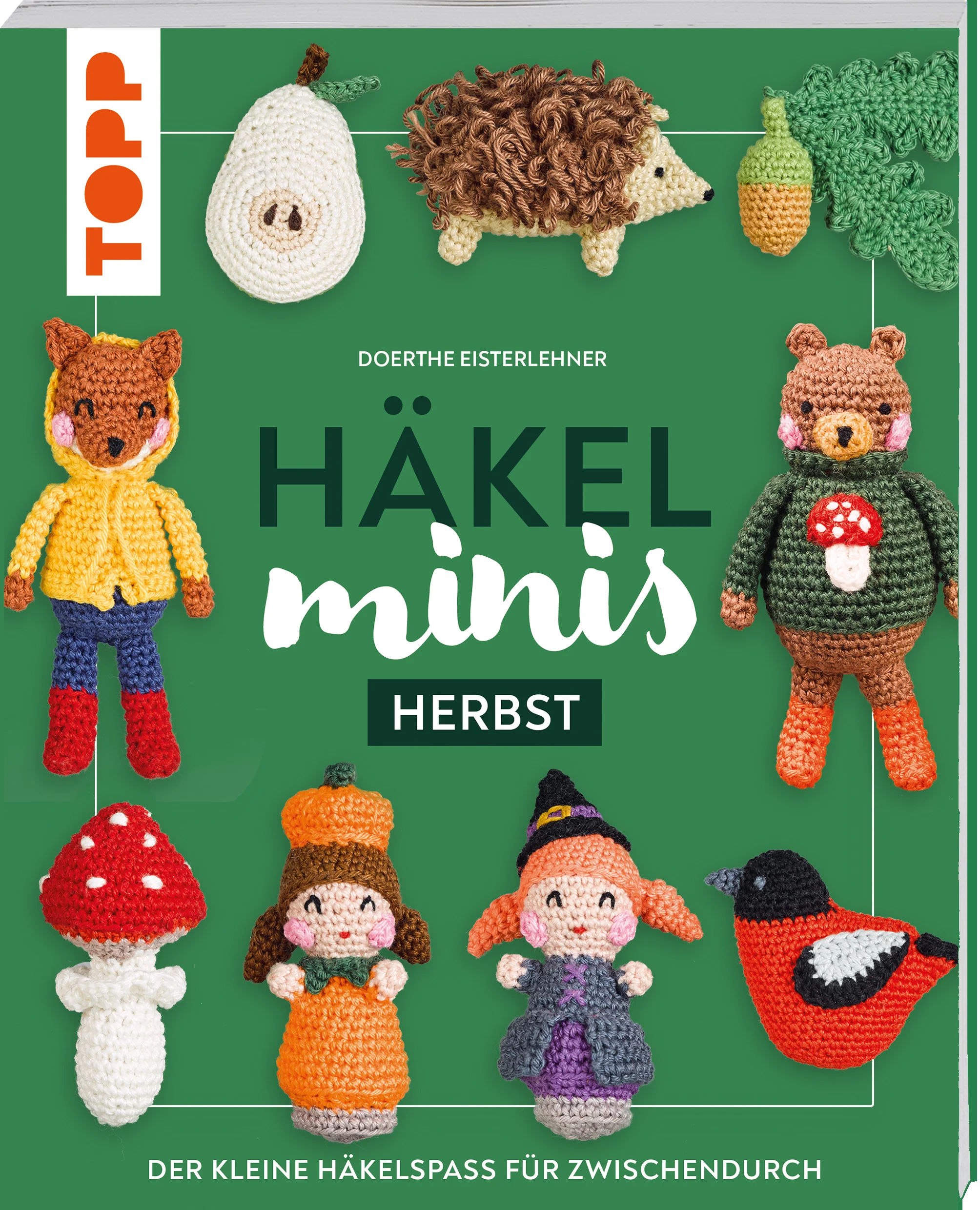 Herbstliche Häkelideen - vielfältig und farbenfroh!Wie schön der Herbst ist mit all seinen Farben, üppiger Ernte und gemütlicher Stimmung. Die kleinen Häkelmotive sind ideal für entspannte Abende auf dem Sofa. Sie sind schnell gemacht und eignen sich perfekt als Projekt für zwischendurch. Als Geschenk oder Dekoration kommen sie immer gut an!Die 15 süßen Häkelideen für die Herbstzeit machen bereits beim Häkeln so richtig Spaß. Putzige Herbsttiere, bunte Kürbisse, Hexe, Fledermaus und noch viel mehr Modelle finden Sie in diesem Buch.Über die AutorinDoerthe Eisterlehner, alias Frau Apfelkern, häkelt das ganze Jahr über. Im Herbst, wenn die Tage kürzer werden und Stürme übers Land ziehen, macht sie es sich auf dem Sofa gemütlich und erschafft Häkelfiguren, die perfekt geeignet sind zum Dekorieren, Spielen und Verschenken.