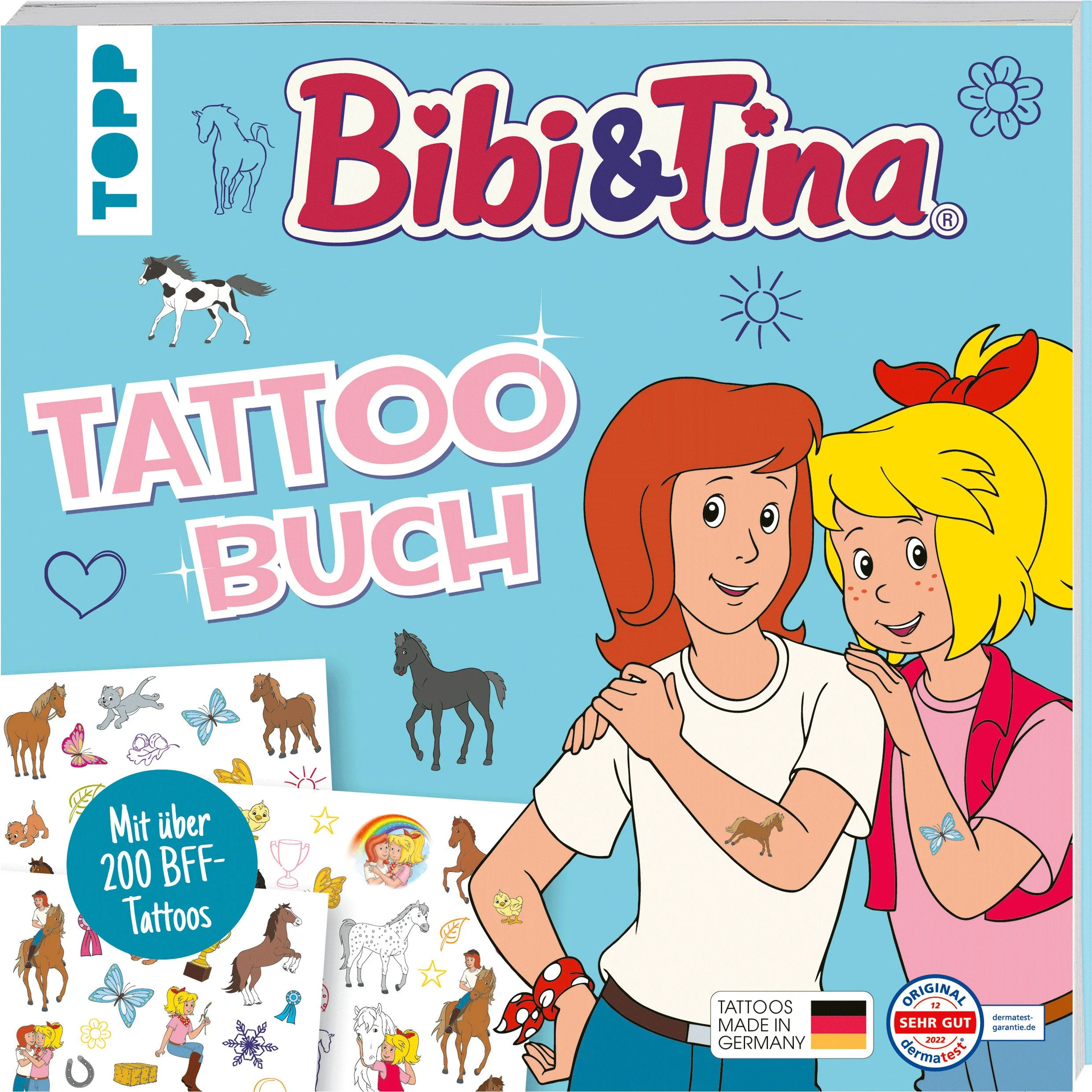 Entdecke über 200 Tattoos mit Motiven rund um die Welt von Bibi & Tina!Total verhexter Tattoospaß: Die zahlreichen Tattoos mit Motiven aus der Welt von Bibi & Tina sind leicht aufzutragen und verschwinden nach einer Weile wieder von selbst – wie weggehext! Außerdem gibt es im Buch tolle Ausmalmotive, Rätsel und Infos rund um den Martinshof und die beiden besten Freundinnen.Das erwartet dich:über 200 temporäre Tattooszahlreiche Mitmachseiten: Malseiten, Quiz, Kurzinfos, Kreativideen u. v. m.Tattoos hergestellt in Deutschlandtolles Geschenk für Kinder und alle Fans von Bibi & TinaAltersempfehlung: ab 5 Jahren