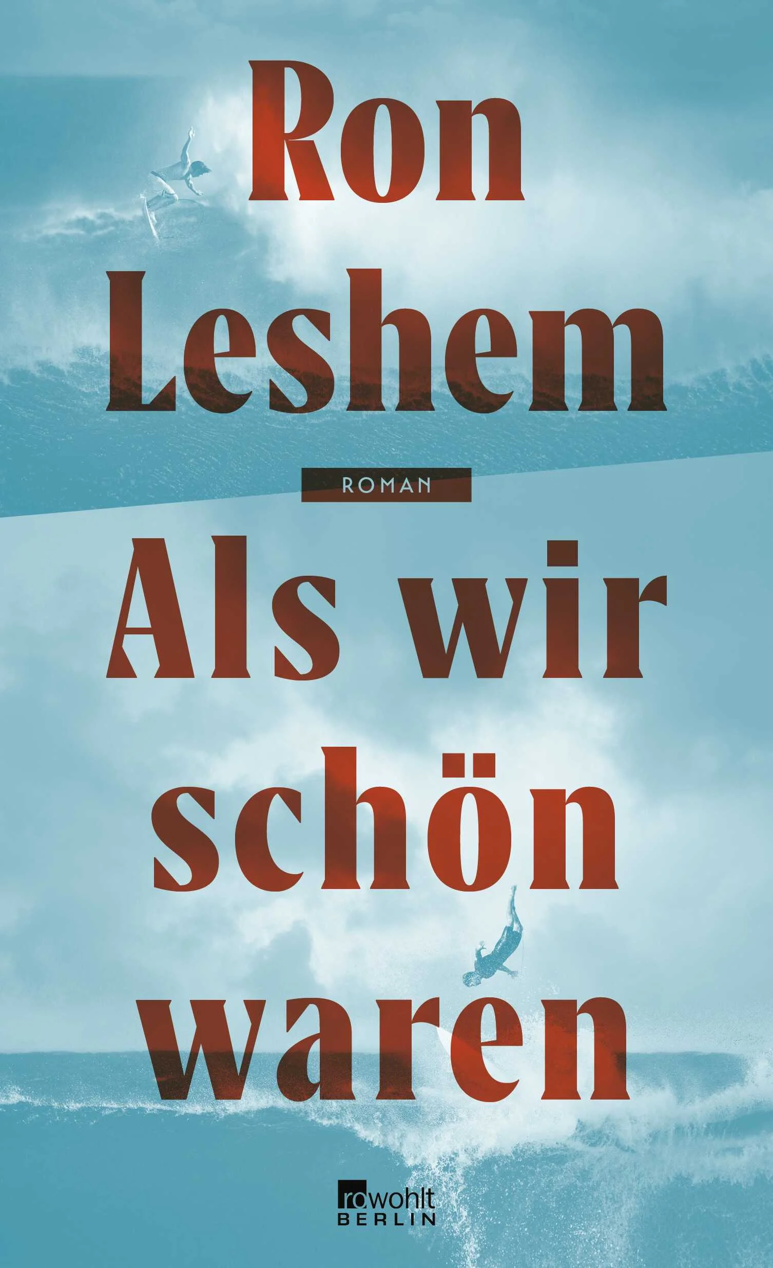 Daniel, ein junger Israeli, reist ziellos durch Südamerika, will sein altes Leben vergessen. Er beginnt eine stürmische Liebe mit der getriebenen Nora. Sie arbeitet angeblich am «Ozean», einem geheimnisvollen Projekt, das in fremde Erinnerungen eintauchen lässt. Dann ist Nora plötzlich tot. Warum? Und gibt es den «Ozean» wirklich? Daniel muss nicht nur Noras Geschichte auf den Grund gehen, sondern sich auch seiner eigenen stellen.Jahre zuvor: Daniels glückliche Kindheit nahe Gaza endet jäh, als seine Mutter bei einem Anschlag stirbt. Sein Freund Magouri kümmert sich um ihn, wird ihm alles, was zählt. Doch dann, bei der Armee, geht Daniel ganz als Soldat auf, während Magouri nicht nur lieber surft, sondern auch politisch völlig anders denkt. Immer tiefer zieht sich der Riss, bis ein furchtbarer Verrat die beiden für immer trennt. Für immer? Oder kann Daniel Magouri wiederbegegnen, ihn verstehen, wenn er Noras Projekt zu Ende bringt, den «Ozean» findet?Ron Leshem erzählt sinnensatt und mit großer Wärme von Liebe und zerbrechender Freundschaft, die nebenher den Nahostkonflikt begreiflich macht – und von der spannenden Suche nach einer verlorenen Erinnerung, in der vielleicht die Zukunft liegt.