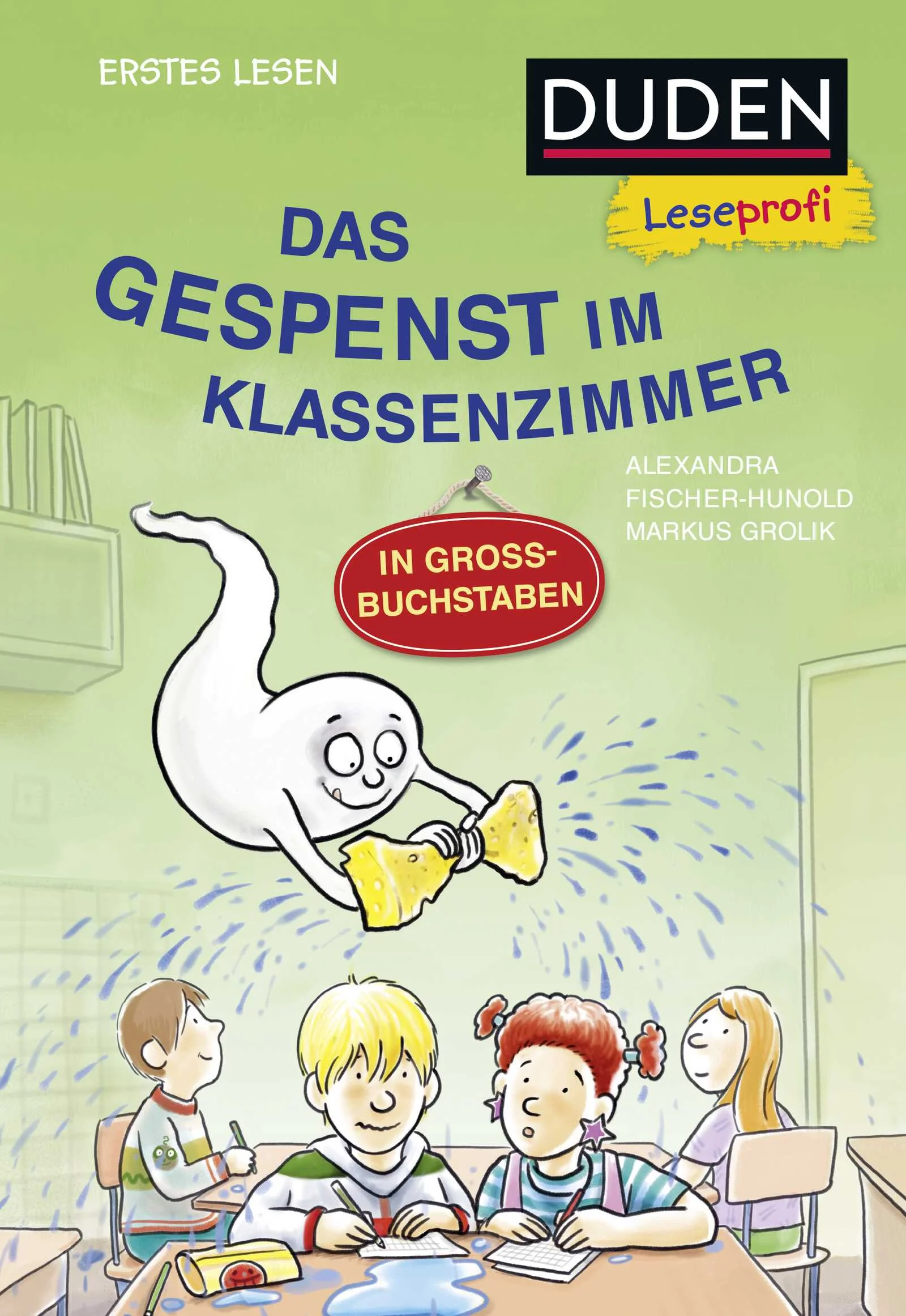 Mit GROSSBUCHSTABEN lesen lernen: Erstlesespaß für Kinder in der Vorschule und 1. Klasse!In extragroßer Fibelschrift und Großbuchstaben für Leseanfänger und ErstleserMit kurzen, kindgerechten Sätzen und Sinnumbrüchen und vielen BildernMagische Geschichte über ein Gespenst in der Schule zum Vorlesen oder ersten Selberlesen ab 5 JahrenBei Antolin mit Lesequiz gelistet und von einer pädagogischen Fachberatung geprüftPupse, Wasserpfützen, Schwebende Stühle: Im Klassenzimmer ist die Hölle los. Kein Wunder – Schulgespenst Emil hat nämlich ziemlich schlechte Laune! Till und Ida freuen sich über die Abwechslung. Und als Emil Hilfe braucht, weil er nicht mehr unsichtbar ist, wissen die Kinder Rat ...Das Gespenst im Klassenzimmer − Diese Erstlesegeschichte mit vielen bunten Bildern aus der DUDEN Leseprofireihe ist das perfekte Geschenk zum Schulanfang oder für die Schultüte. Lesen lernen in Großbuchstaben ist genau auf die Bedürfnisse der Jungen und Mädchen zugeschnitten, die noch nicht alle Kleinbuchstaben beherrschen. So erleben Kinder im Vorschulalter und Grundschulalter schnell motivierende Erfolge und werden für das Lesen begeistert. Spielerisch wird somit die Lesekompetenz gefördert und das Lesen lernen zum Kinderspiel.Duden – von Anfang an richtig! Lesenlernen leicht gemacht: So geht zeitgemäße Leseförderung.
