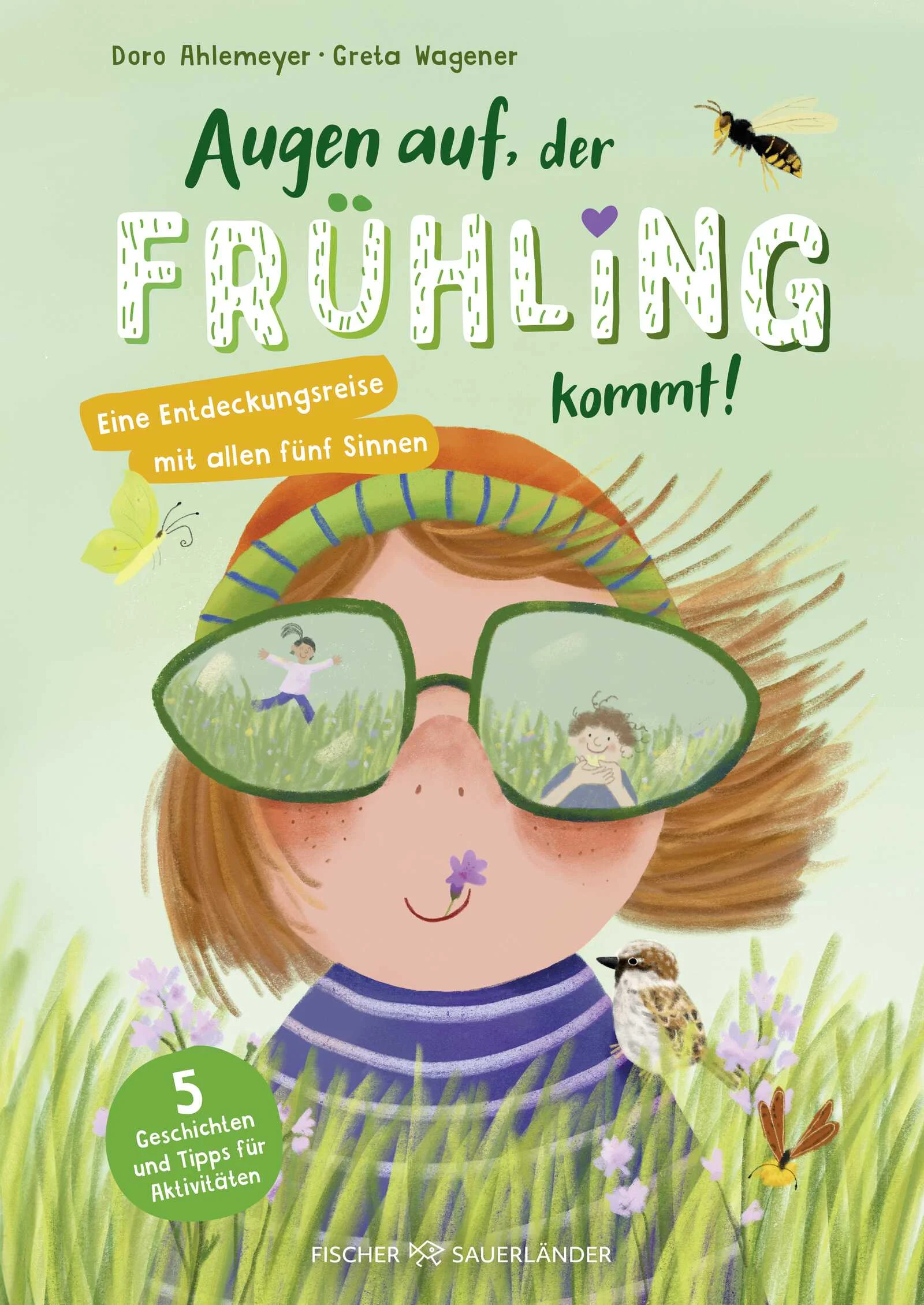 Den Frühling mit allen Sinnen erleben - Ein Frühlingsbuch mit fünf Geschichten zum Vorlesen für Kinder ab 5 Jahren Anzeichen für den Frühling – wie findet man die? Als Flo, Tove, Nick, Lucy und Milan sich in ihrer Umgebung auf die Suche machen, brauchen sie all ihre Sinne. Denn die Veränderungen in der Natur lassen sich schmecken, sehen, fühlen, hören und riechen: Flo entdeckt im Schrebergarten essbare Blüten, Tove streichelt babyhautzarte Blätter an den Bäumen im Garten, Nick ärgert sich über ein brummendes Insekt im Bauwagen, Lucy erschnuppert den Unterschied zwischen einer giftigen und einer ungiftigen Waldpflanze und Milan erspäht nicht nur bunte Nistvögel im Hochhaus gegenüber, sondern auch eine Freundin. Egal ob in der Stadt, auf dem Land oder dazwischen – wer mit allen Sinnen dabei ist, kann den Frühling überall finden.In fünf in sich abgeschlossenen Vorlesegeschichten für Kinder ab 5 erzählt Natur- und Wildnispädagogin Doro Ahlemeyer, welche Geschenke die Frühlingsfee für uns bereithält und wie wir sie entdecken. Frühlingshaft-stimmungsvoll illustriert und mit einfach umzusetzenden Tipps für Frühlingsaktivitäten mit der ganzen Familie. Fünf Nachmittagsgeschichten, die in die Natur lockenNaturerleben und Sinneswahrnehmung von Kindern ab 5 werden spielerisch gefördertPro Kapitel Tipps für Frühlingsaktivitäten mit der ganzen Familie