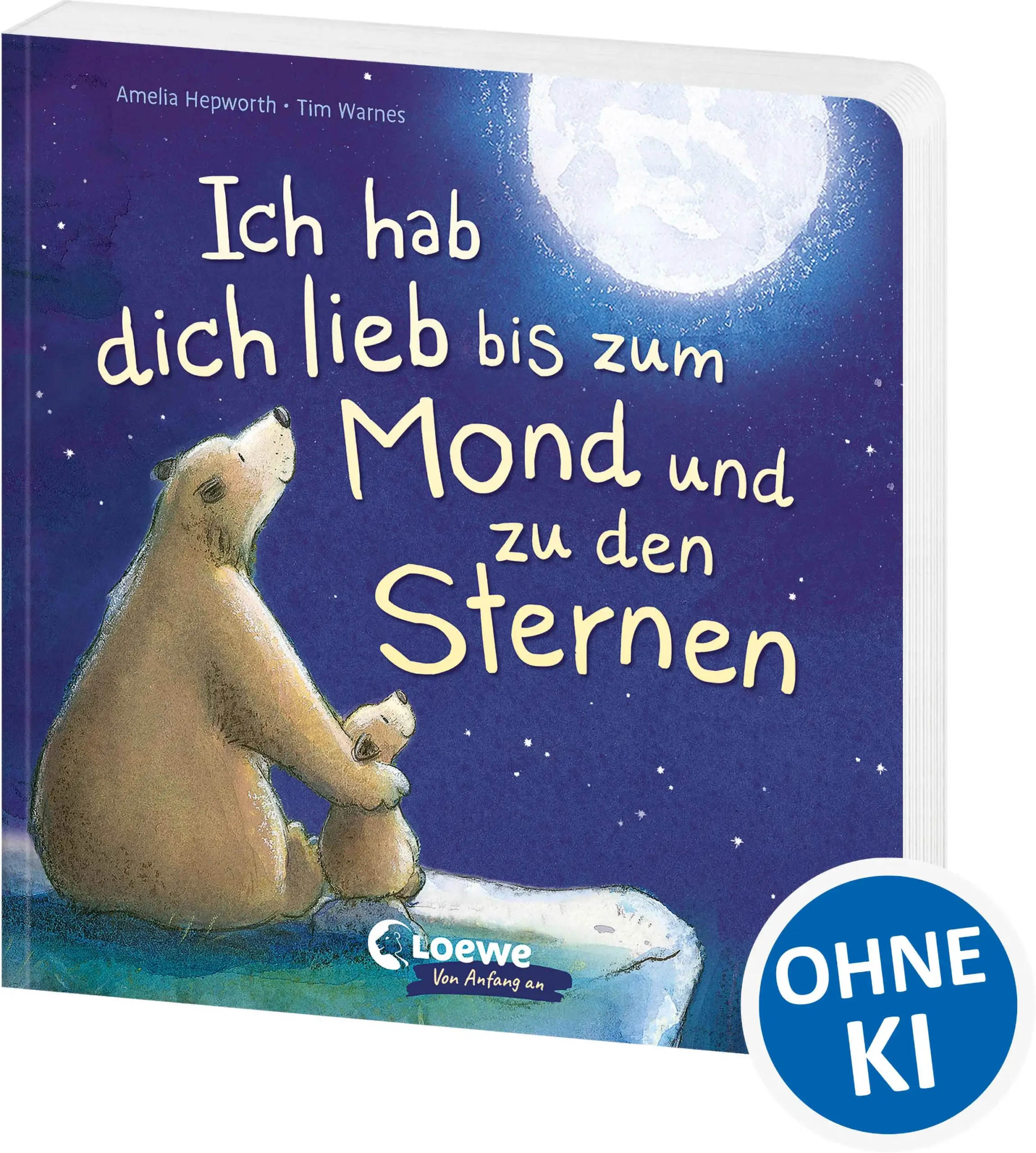 Loewe-Bücher: garantiert ohne KI Komm in meine Arme, du bist die Welt für mich! Der große Bär hat sein kleines Bärchen so unglaublich lieb – und das möchte er ihm sagen und zeigen. Gemeinsam erleben die beiden viele tolle Dinge, spielen und haben Spaß. Aber das Wichtigste ist, dass sie zusammen sind. Dieses zärtliche und warmherzige Pappbilderbuch feiert die besondere Beziehung zwischen Eltern und ihren Kindern und die Liebe, die sie miteinander verbindet. Ein liebevolles Pappbilderbuch für Babys und Kleinkinder ab 18 Monaten Wunderschöne malerische Illustrationen und sanfte Reime laden zum Träumen ein Passt in jedes Gute-Nacht-Ritual Zum gemeinsamen Kuscheln, Schmusen und Zusammensein Für geborgene und entspannende Vorlesemomente Die schönste Art, einander zu sagen, wie gern man sich hat Perfekt zur Taufe, zum Muttertag, zum Vatertag, zum Valentinstag oder zur Geburt Das ideale Geschenk für Kinder und Eltern: Enthält Platz für eine persönliche Widmung Der Nummer 1 Bestseller aus Großbritannien Stabile Pappseiten und abgerundete Ecken - ideal für kleine Hände