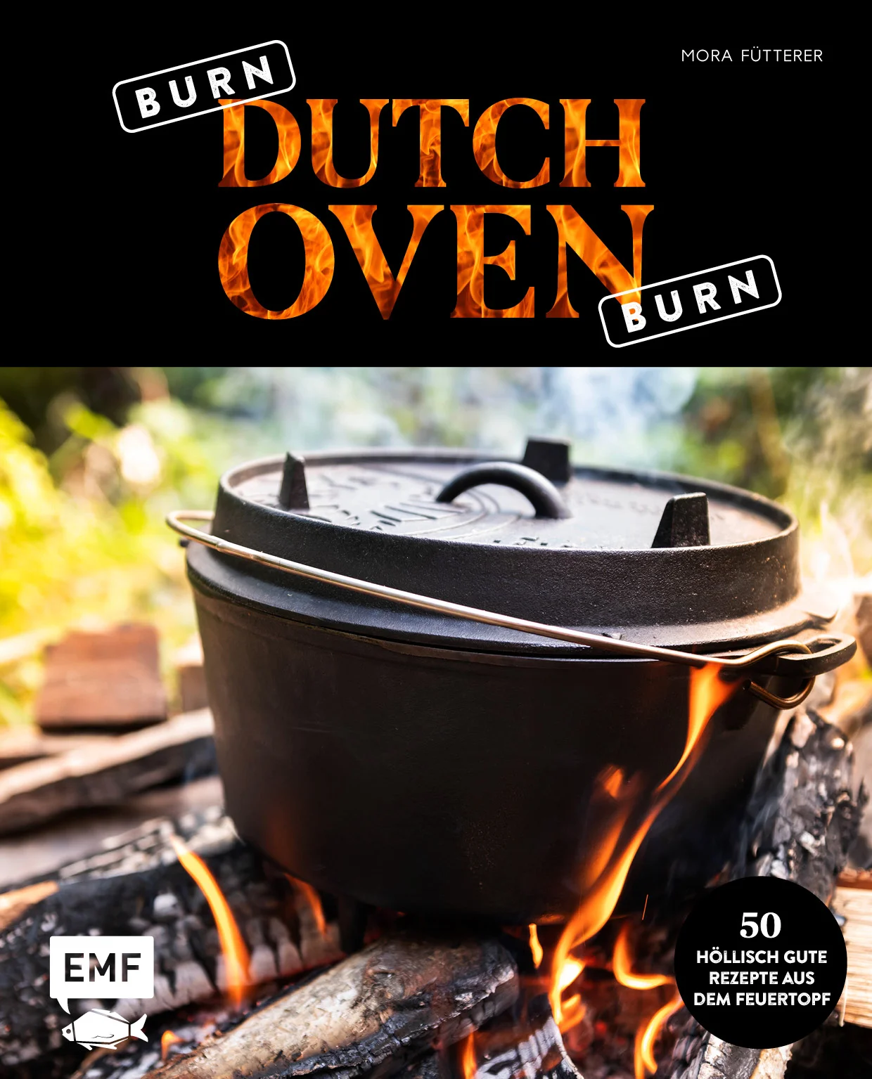 Kochen wie die Cowboys! Der einsame Cowboy, der am Lagerfeuer sitzt und in einem großen 