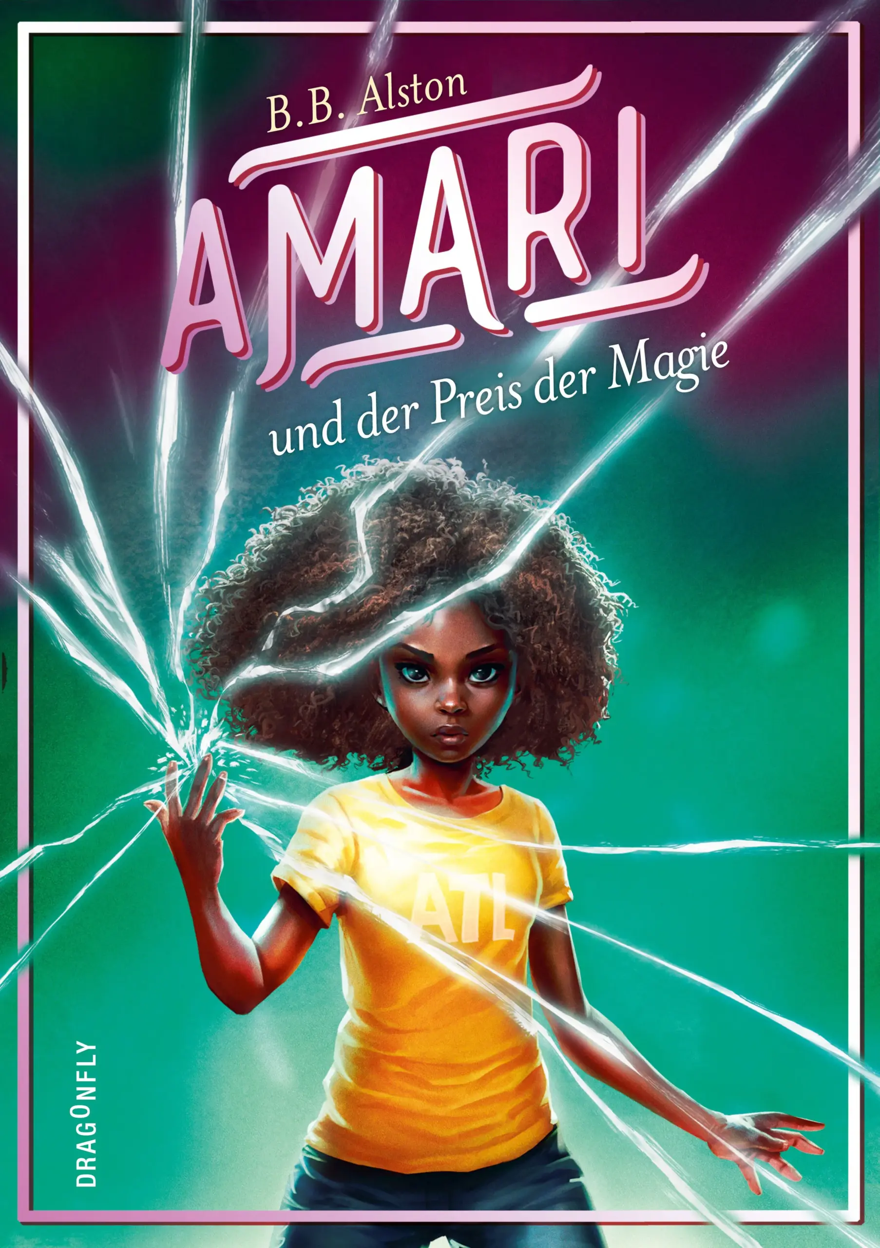 Endlich! Amaris drittes Abenteuer Die übernatürliche Welt ist gespalten, und Amaris zwei größte Erzfeinde stehen sich in einem erbitterten Kampf gegenüber: Auf der einen Seite die Oberbehörde für Übernatürliches, in der sich Hass auf die Magierschaft ausbreitet. Auf der anderen Dylan van Helsing, der neu ernannte Anführer der Magierallianz und Amaris ehemaliger Partner. Er ist hinter einer zerstörerischen neuen Waffe her, mit der er unbesiegbar werden würde! Amari muss schnell einen Weg finden, den Kampf zu beenden. Als sie und ihre Verbündeten erfahren, dass sie Dylan mit den berüchtigten Wundern stoppen können, machen sie sich auf eine gefährliche Suche. Doch die mächtigen magischen Gegenstände fordern ihren Tribut, und Amari muss sich entscheiden, was – oder wen – sie zu opfern bereit ist.Spannung, Magie und Herz für Fantasy-Fans ab 10Starke Hauptfigur mit viel Identifikationspotential