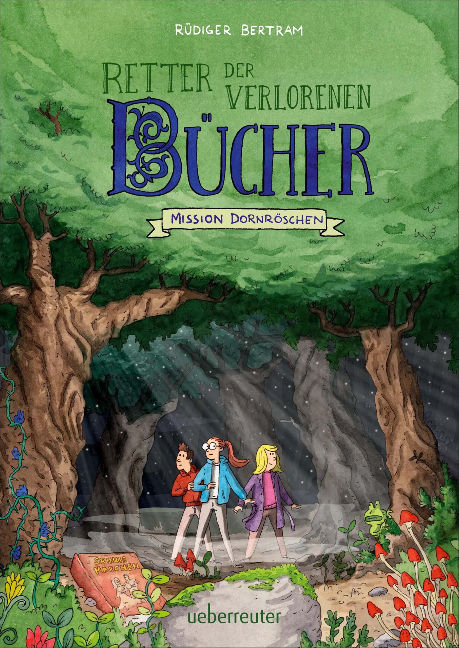 Frau Müller-Liebeleins geheime Bibliothek hat es in sich! Kaum berühren Oskar, Emma und Maya eines der Bücher, landen sie schwups! im Märchenwald. Dort geht es alles andere als märchenhaft zu. Hänsel und Gretel entpuppen sich als fiese Mobber, Oskar wird in einen Frosch verwandelt und als die drei es endlich zurück in ihre eigene Welt schaffen, hat sich Dornröschens Prinz an ihre Fersen geheftet und weigert sich zurückzugehen ... Ein turbulentes Abenteuer, bei dem die Lachmuskeln ordentlich trainiert werden