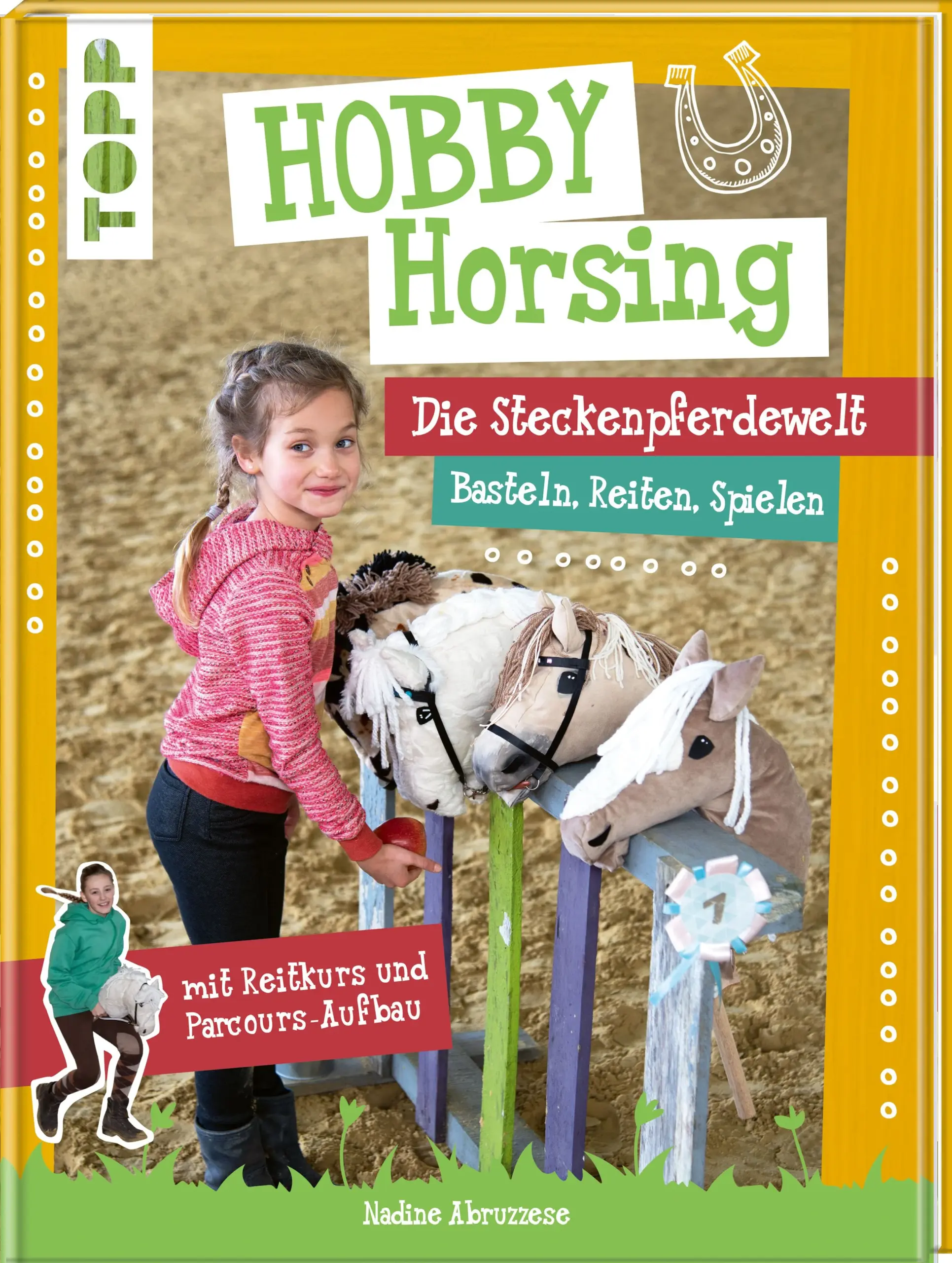 Sportlicher Reitspaß für drinnen und draußen - Hobby Horsing! Das Buch enthält Anleitungen zum Basteln eigener Steckenpferde in unterschiedlichen Schwierigkeitsstufen. Außerdem im Buch enthalten sind Anleitungen für die passende Ausstattung: Halfter, Trense, Stall, Pferdedecke etc. und eine Einführung zum Trendthema Hobby Horsing und Fakten zu Meisterschaften & Co.