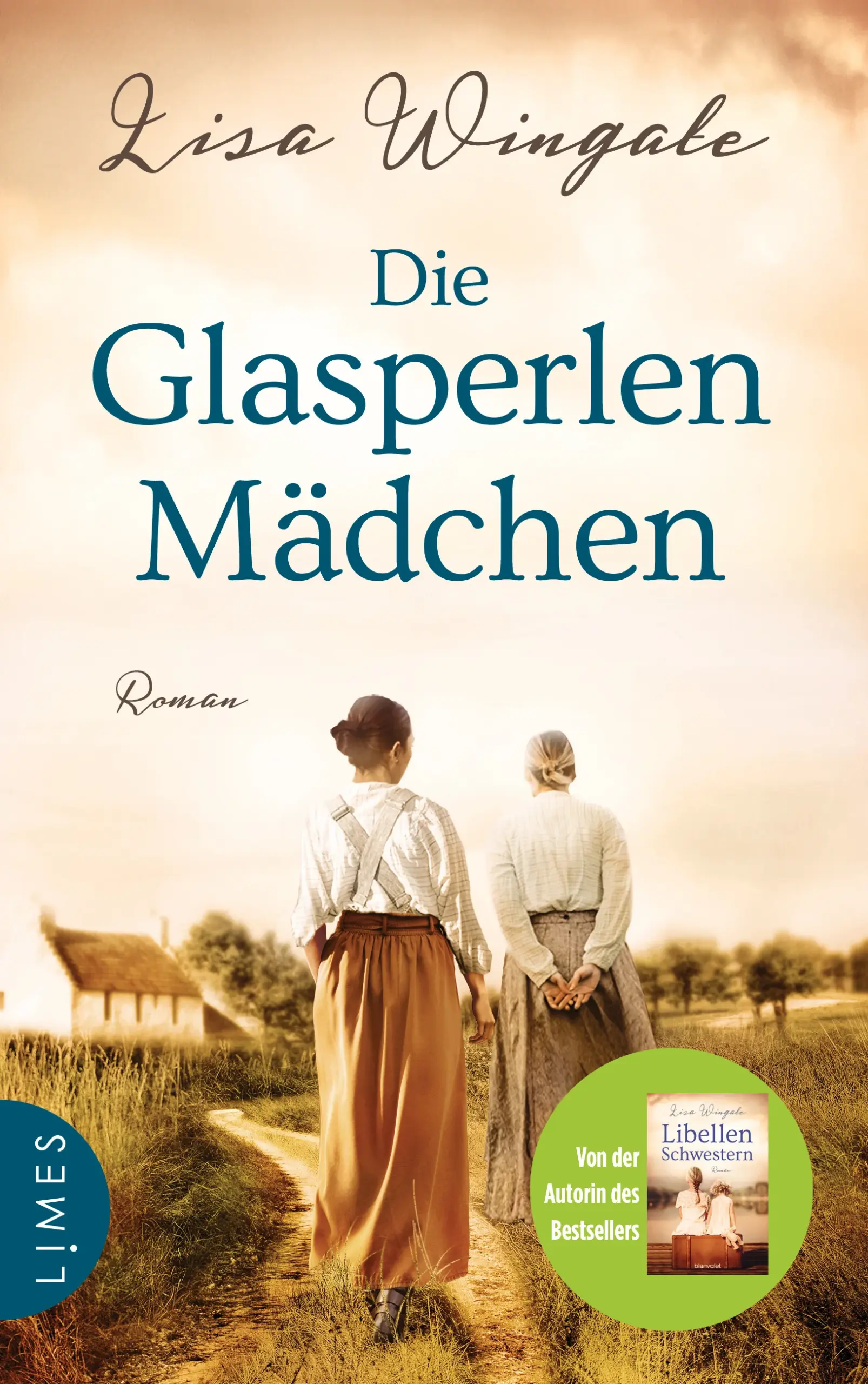 »Blau ist die Farbe der Treue. Diese Perlen bedeuten, dass wir immer zusammenhalten, egal, wo wir sind …«1875: Nachdem der Amerikanische Bürgerkrieg das Land in Chaos gestürzt hat, werden drei Frauen auf ihrer Reise nach Texas zu unfreiwilligen Weggefährtinnen: Lavinia, die Tochter weißer Plantagenbesitzer, ihre Halbschwester Juneau Jane sowie Hannie, eine ehemalige Sklavin. Jede der drei ist in eigener Mission unterwegs, während es Lavinia und Juneau jedoch um ihr Erbe geht, sehnt sich Hannie nach ihrer Familie, die von Sklavenhändlern verschleppt wurde. Einzig drei blaue Glasperlen sind Hannie als Andenken geblieben – und als Erkennungsmerkmal, sollte sie ihre Liebsten je wiedersehen …1987: Als die frischgebackene Lehrerin Benedetta Silva das erste Mal die Schule in Augustine, Louisiana, betritt, ist nichts wie erwartet: Statt moderner Klassenzimmer und lernfreudiger Schüler begegnen ihr Armut sowie Skepsis gegenüber Fremden und jeder Art von Fortschritt. Eines Tages kommt ihr eine Idee: Wenn die Schüler Neuem gegenüber so unaufgeschlossen sind, wie verhält es sich dann mit der Vergangenheit? Kurz darauf ruft sie ein Ahnenforschungsprojekt ins Leben – und stößt dabei auf eine alte Geschichte, die alles verändert ...Nach »Libellenschwestern« endlich der neue bewegende Roman von SPIEGEL-Bestsellerautorin Lisa Wingate – inspiriert von einer wahren Begebenheit!