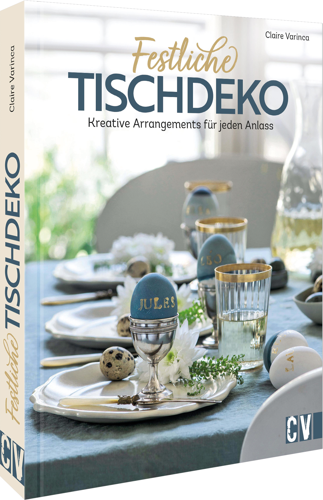 Let´s have a party!Inspirierend und individuell:Selbstgemachte Tischdekoration für jeden Anlass. Ob Hochzeit, Valentinstag, Ostern, Weihnachten, Geburtstag, Halloween – es gibt immer was zu feiern! Überraschen Sie Ihre Gäste an solch einem besonderen Tag mit einem ganz besonders gedeckten Tisch. Die Ideen dazu finden Sie in diesem Buch: Von selbstgemachten Menü- und Platzkarten über die Tischdekoration bis hin zu köstlichen Rezepten. Mit den vielfältigen Basteltechnken sind der Kreativität keine Grenzen gesetzt. Egal obBasteln mit Papier,Papierfalten (Origami),Nähen,Sticken,Modellieren aus Modelliermasse,Stoffe bemalen,Schablonieren,Möbel bauen oder Eierfärben, hier ist für jeden DIY Fan etwas dabei.