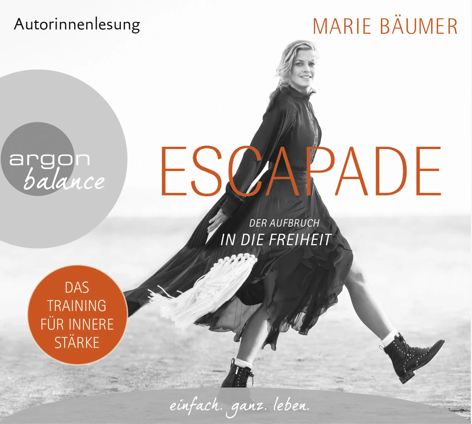 Das Training für innere StärkeUnsere Welt von heute ändert sich beunruhigend schnell, wir stehen stark unter Druck und fühlen uns zunehmend unsicher. Marie Bäumer hält dagegen: »Die positive Kraft steckt in uns, wir brauchen sie nur freizulegen!« Es ist unser Körper, in dem wir den Schlüssel finden, emotionale Blockaden zu lösen, um wieder auf ureigene kraftvolle Ressourcen zurückzugreifen. Diesen Aufbruch in die Freiheit fand Marie Bäumer in ihrer Schauspielerausbildung. In ihrem Hörbuch gibt sie ihr Wissen und ihre positive Lebensbotschaft nun an uns weiter.