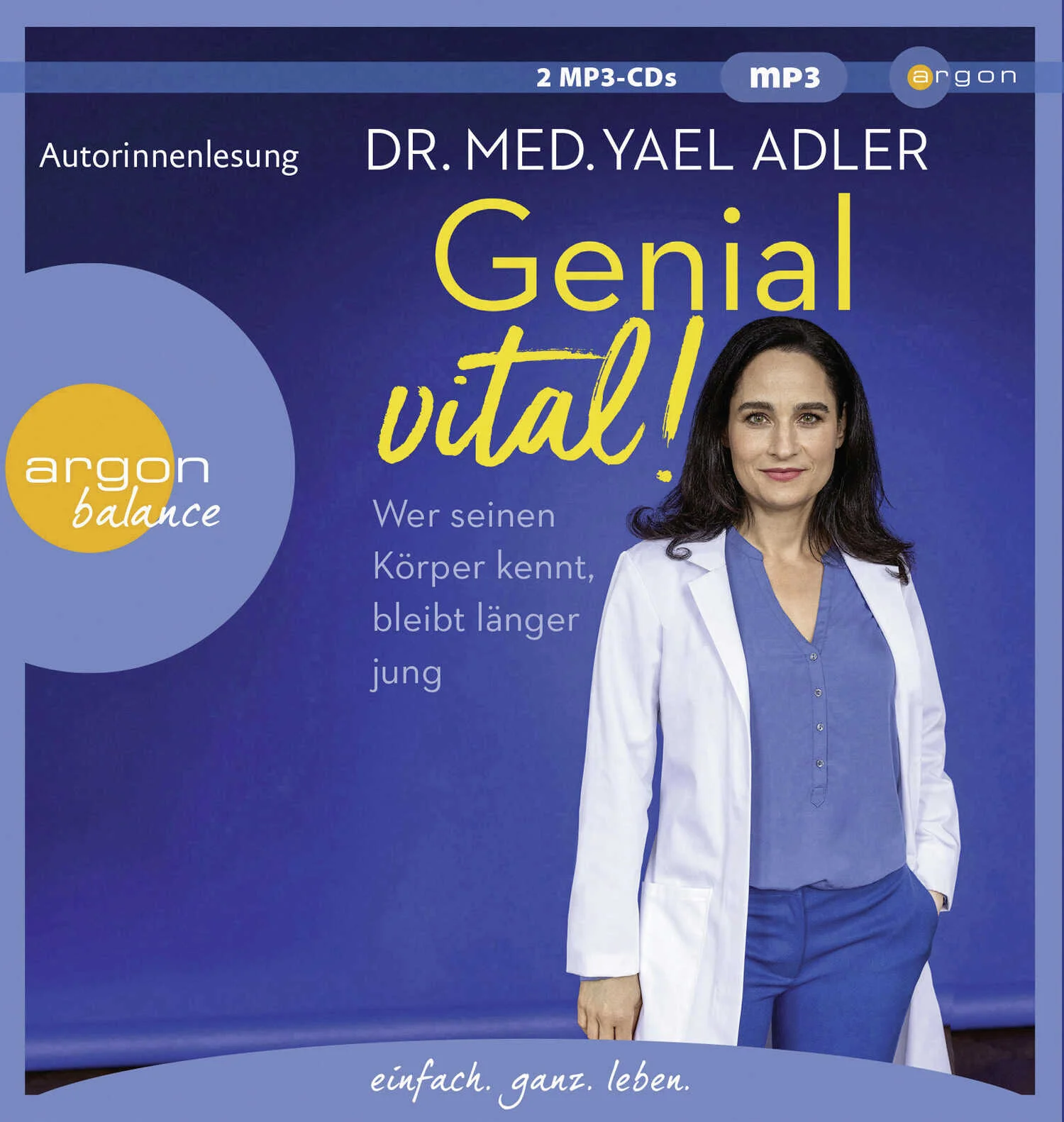 Wer seinen Körper kennt, bleibt länger jung: Bestsellerautorin und TV-Ärztin Yael Adler nimmt uns in diesem umfassenden, erkenntnisreichen und hochspannenden Hörbuch über das Älterwerden mit auf eine innovative Körperreise von den Zellen bis zu den Knochen – mit vielen Aha-Effekten zum Alterungsprozess und möglichen Gegenmaßnahmen.Wir können es nicht ändern, dass wir älter werden – aber wir können sehr wohl etwas daran ändern, wie dies geschieht. Als Hautärztin, Ernährungsmedizinerin und Anti-Aging-Spezialistin wird Yael Adler fast täglich nach den ultimativen Maßnahmen oder Produkten gefragt, die das Altern aufhalten. In ihrem neuen Hörbuch nimmt sie uns mit auf eine spannende Reise durch unseren Körper und erklärt, wie und warum wir von der einzelnen Zelle bis zu den Organen altern – und was wir ganz konkret dagegen tun können, und zwar jeder von uns im Allgemeinen wie an seinen ganz individuellen Schwachstellen. Durch teils ganz einfache Umstellungen von Ernährung oder Lebensstil können wir nämlich deutlich länger jung bleiben. Detektivisch spürt Yael Adler die Altersbeschleuniger auf, hilft uns, rundum länger fit zu bleiben und liefert verblüffende Tipps zur »Instandhaltung« unseres Körpers.Enthält wertvolle »Vitalhacks« zu Ernährung, Bewegung und Körperpflege