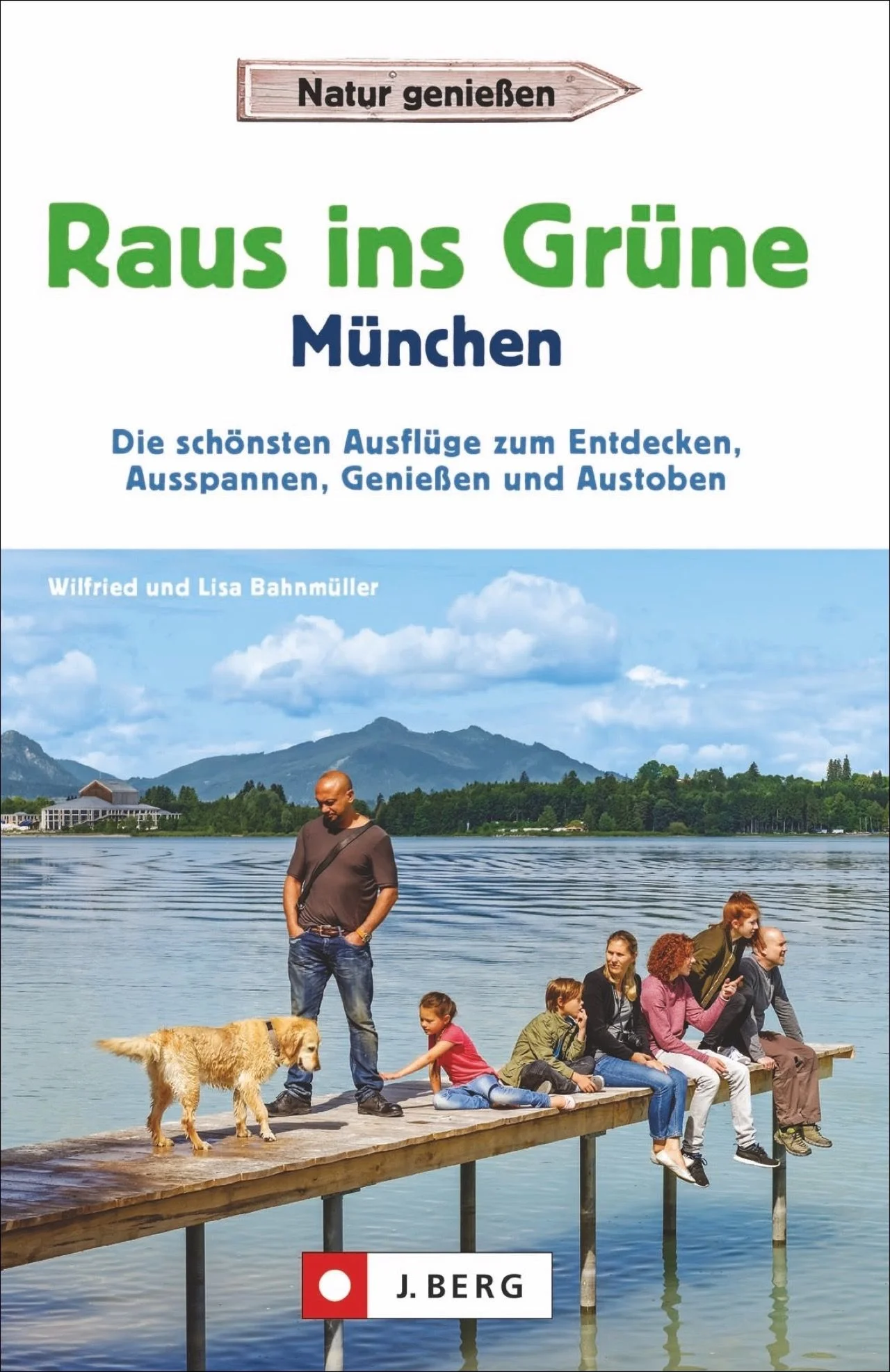 Was ist das schönste an München? Am Wochenende unbedingt das Umland der Isarmetropole! Egal ob bei einer Wanderung rund um den Eibsee, auf dem Moorlehrpfad bei Bad Kohlgrub oder auf dem Weg zum Sisi-Schloss in Possenhofen. Gerne auch auf Radltour zu den Osterseen, rund um den Staffelsee oder auf den Heiligen Berg von Kloster Andechs. Hauptsache mit viel Grün, mit viel Wander- oder Radellust und mit lohnendem Ziel.