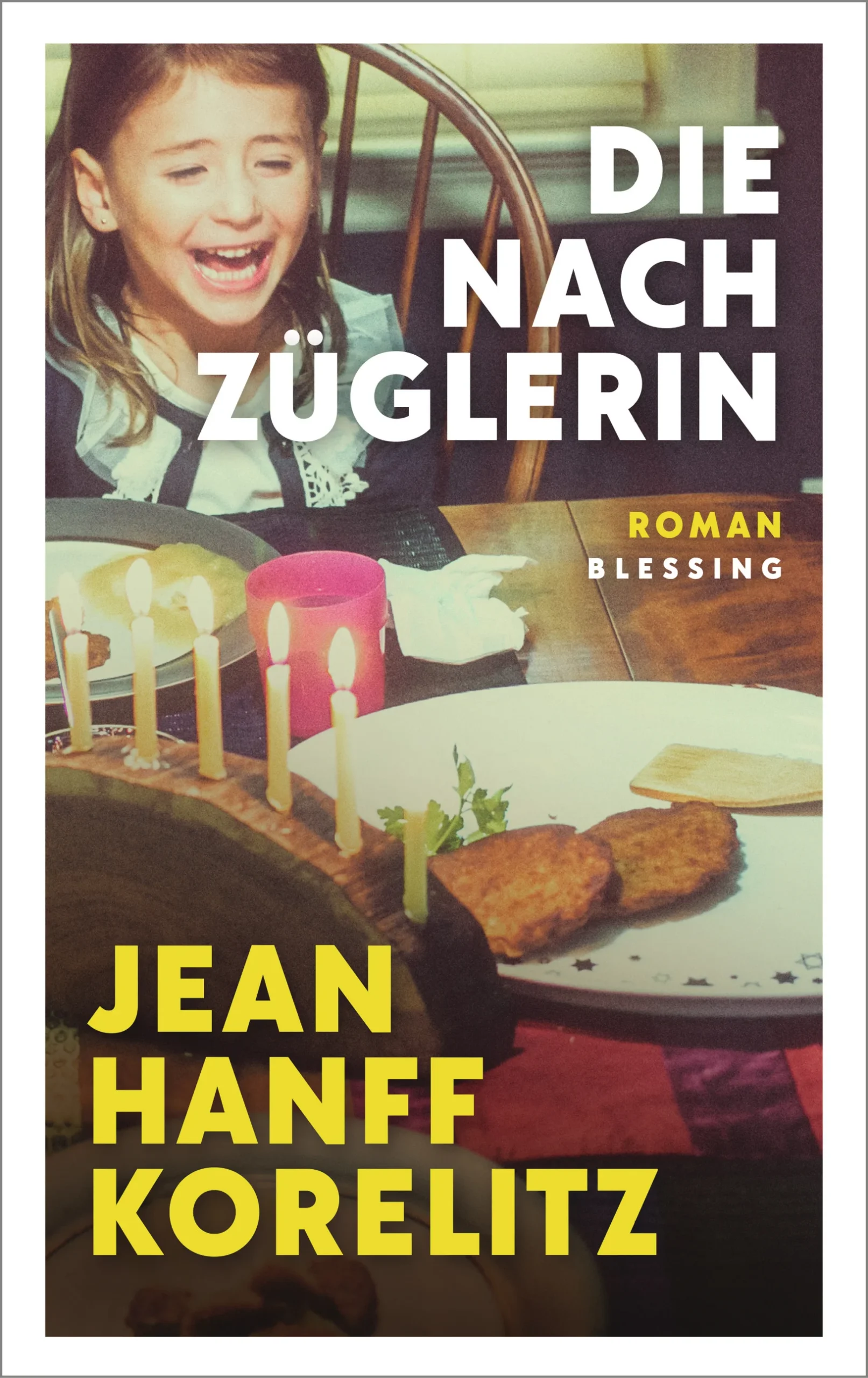Das geniale Familienepos der New York Times-BestsellerautorinVon außen gesehen ist das Leben der wohlhabenden Familie Oppenheimer aus New York City eine Erfolgsgeschichte. Doch die Ehe von Salo und Johanna ist distanziert und von einem Unglück überschattet. Auch ihre Drillinge spüren keinerlei familiäre Bindung und können es kaum erwarten, einander zu entkommen. Als Harrison, Lewyn und Sally aufs College gehen, trifft Johanna die einsame Entscheidung, ein viertes Kind zu bekommen: die letzte, vor siebzehn Jahren eingefrorene Eizelle. Welche Rolle wird diese Nachzüglerin in der zerrissenen Familie spielen?»Eine zeitgenössische Interpretation der großen Romane des 19. Jahrhunderts.« Financial Times»Korelitz zieht uns wieder in ihren Bann, mit ihrer Leichtigkeit und ihrem Witz, in einem überzeugenden Roman, der Generationen und Schicksale umspannt.« Meg Wolitzer
