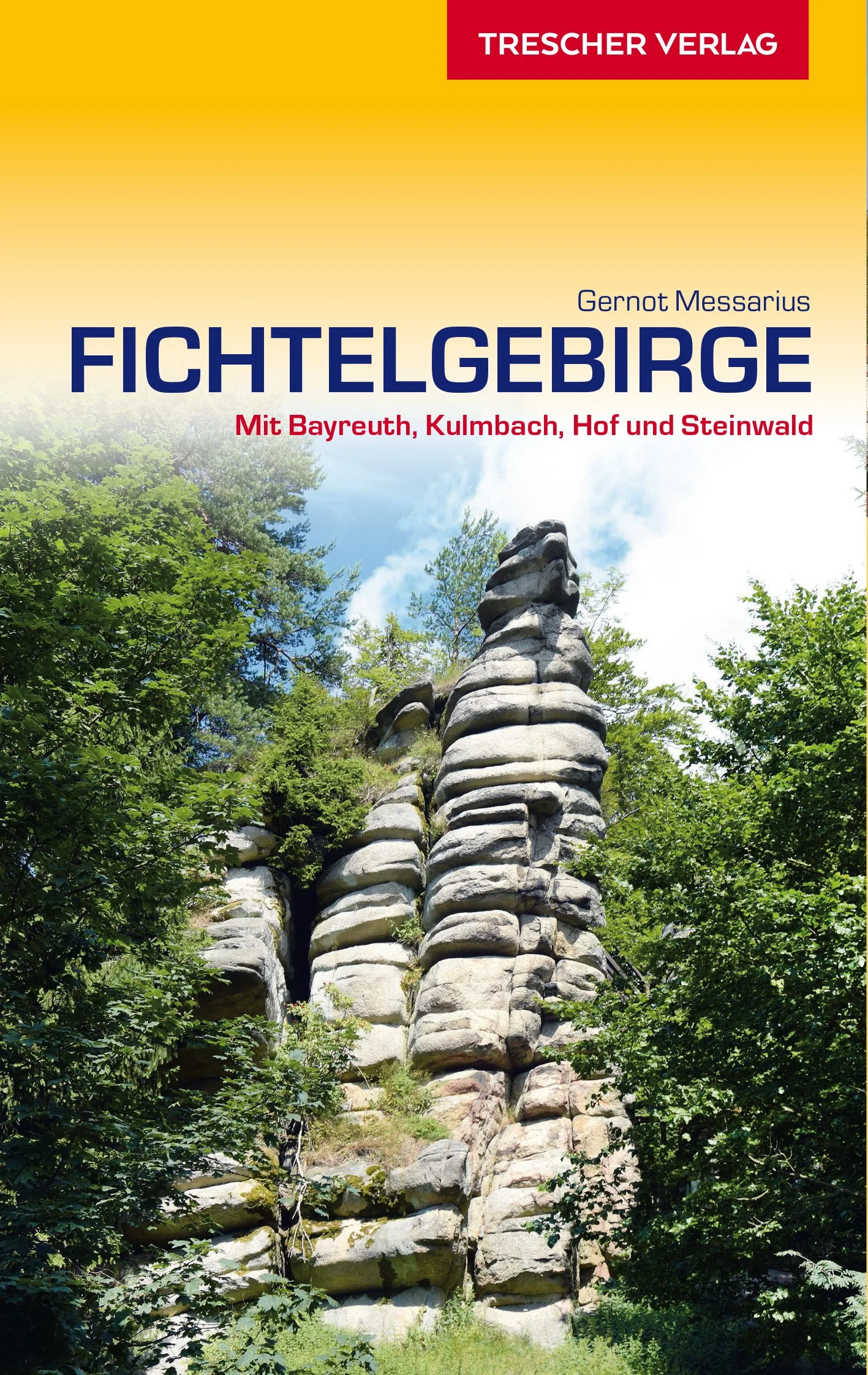 - Mit Ochsenkopf, Schneeberg, Waldstein, Kornberg, Kösseine und Steinwald - Bayreuther Vorland, Bayrisches Vogtland und ein Ausflug nach Tschechien - Beschreibung aller wichtigen Orte, Sehenswürdigkeiten und Kulturstätten - Zahlreiche Hinweise zu Unterkunft, Gastronomie und Sportmöglichkeiten - Vorschläge für Ausflüge, Wanderungen, Radtouren; mit Wanderparkplätzen Das Fichtelgebirge im nordöstlichen Bayern ist ein ideales Reiseziel für Naturliebhaber, Wanderer und Wintersportler, das touristische Angebot lässt keine Wünsche offen. Die Region um Schneeberg und Ochsenkopf ist auch das Quellgebiet von Main, Eger, Naab und Saale und bietet nicht nur Gipfelstürmern, sondern auch Radfahrern und Spaziergängern zahlreiche schöne Wege entlang der Flüsse. Viele historische Orte sowie zahlreiche Burgen und Schlösser garantieren einen abwechslungsreichen Urlaub. >>> Weitere Reiseführer zu interessanten Regionen in Deutschland finden Sie auf der Website des Trescher Verlags
