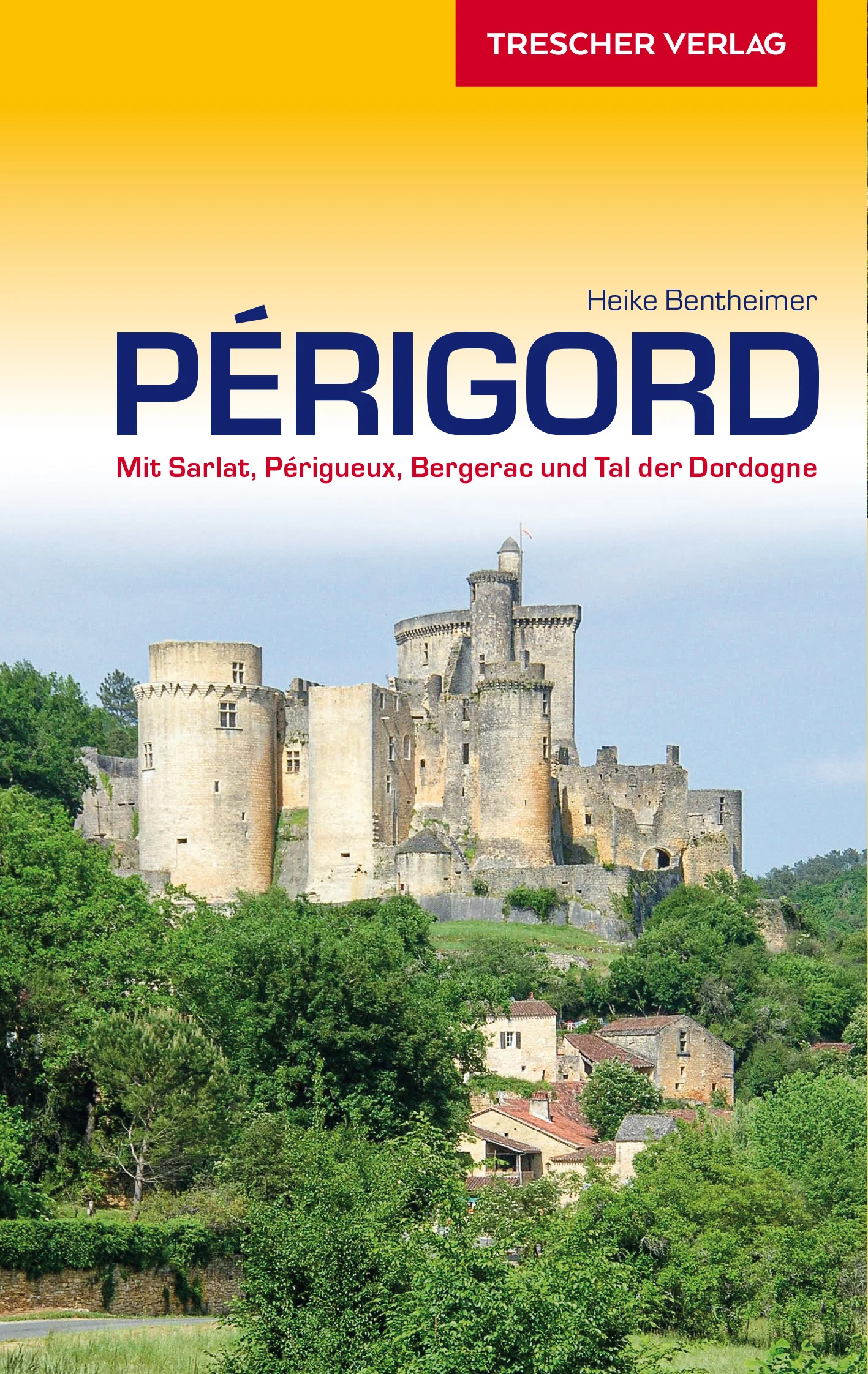 Bilderbuchlandschaften und Kulturschätze – das erwartet Reisende im Périgord. Prähistorische Kunst, malerische Burgen und romantische Dörfer prägen die liebliche Region. Auch kulinarisch hat das Périgord viel zu bieten. Der 372 Seiten starke Trescher-Reiseführer PÉRIGORD hilft mit ausführlichen aktuellen Reisetipps bei der Vorbereitung und gibt wertvolle Informationen zu Geographie, Geschichte, Traditionen, Kunst und Kultur. Zu den Höhepunkten einer Périgord-Reise gehört das Dordogne-Tal mit seinen zahlreichen Burgen und Schlössern, darunter die malerische Burg Beynac. Sportlich Aktive haben die Wahl zwischen Kanu oder Kajak, Fahrrad oder Wanderschuhen. Heimliche Hauptstadt ist Sarlat mit Renaissancebauten und einem lebhaften Wochenmarkt. Spektakulär ist das pittoreske Tal der Vézère mit beeindruckenden Zeugnissen prähistorischer Kunst. Der Reiseführer stellt alle Sehenswürdigkeiten detailliert vor, 27 Übersichtskarten und Stadtpläne erleichtern die Orientierung. >>> Weitere Reiseführer zu Frankreich finden Sie auf der Website des Trescher Verlags.