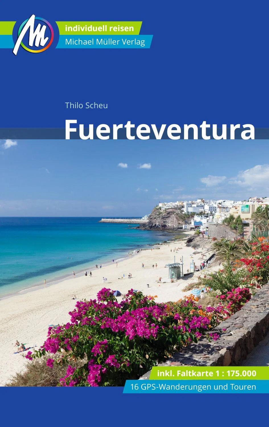 Reiseführer Fuerteventura Anders reisen und dabei das Besondere entdecken: Mit den aktuellen Tipps aus den Michael-Müller-Reiseführern gestalten Sie Ihre Reise individuell, nachhaltig und sicher. Entdecken Sie mit dem Fuerteventura-Reiseführer die kanarische Vulkaninsel. Autor Thilo Scheu zeigt auf 272 Seiten mit 149 Farbfotos die herbe Schönheit der Insel. 44 Übersichtskarten und Pläne, eine herausnehmbare Karte im Maßstab 1:175.000 sowie 15 Wanderungen und Touren plus eine Mountainbike-Tour samt gratis herunterladbarer GPS-Tracks geben Ihnen das nötige Rüstzeug, damit Ihr Fuerteventura-Urlaub zu einem individuellen und unvergesslichen Erlebnis wird. Ausgesuchte Restaurants für jeden Geschmack und ausgewählte Unterkünfte aller Klassen – alles akribisch recherchiert: Die mehr als 100 verzeichneten Orte wurden alle vom Autor besucht. Regional und nachhaltig wirtschaftende Betriebe sind hervorgehoben. Geheimtipps des Autors runden den Reiseführer Fuerteventura ab. Fuerteventura im Detail – 161 Seiten mit allen wichtigen und interessanten Orten: Der Inselnorden mit Corralejo, El Cotillo, Lajares, La Oliva, Villaverde, Tindaya, dem Naturpark Dunas de Corralejo und der Isla de Lobos. Die Ostküste und das Hinterland mit Puerto del Rosario, Tafia, Triquivijate, Antigua, Caleta de Fuste, Tuineje, La Atalayita, Las Playitas, Gran Tarajal, Tarajalejo und La Lajita. An der Westküste und im westlichen Bergland locken der Parque de Betancuria, Betancuria, Las Cuevas de Ajuy, Pájara und El Cardón. Im Süden liegen La Pared, Costa Calma, Pico de la Zarza, Morro Jable, Jandia und der Naturpark Jandia. Lernen Sie mit dem Fuerteventura-Reiseführer die Insel so gut kennen, wie die Einheimischen. Sport und Freizeit auf Fuerteventura: Ob sportlich-aktiv oder meditativ-besinnlich, Fuerteventura hat für jeden was zu bieten. Das sonnige, teils windige Wetter Fuerteventuras lädt besonders zu Outdoor-Aktivitäten ein. Von Surfen, Mountainbiking, Golfen, Klettern und Quad-Fahren zu Wandern, Yoga und Meditation: Der Reiseführer Fuerteventura gibt auf insgesamt über 50 Seiten hilfreiche Tipps und Hinweise. 15 Wanderungen und Touren samt gratis herunterladbarer GPS-Tracks lassen Sie die Insel individuell erkunden. Eine 33 Kilometer lange Fahrradtour ist ebenfalls mit GPS-Daten versehen. Mehr als 20 Seiten reisepraktische Tipps: Sie suchen ein Hotel auf Fuerteventura? Oder möchten ursprünglich und individuell übernachten? Wo Sie fantastisch gelegene Ferienhäuser finden, verrät Ihnen der Fuerteventura-Reiseführer. Ebenso erfahren Sie, wo sich die Einkehr lohnt, etwa um typische Spezialitäten wie Papas arrugadas, kleine Salzkartoffeln, oder Gofio-Kugeln, eine Süßspeise mit Rum, Mandeln und Honig, serviert zu bekommen. Sie möchten sich am »Ruta de la Tapa«, einem jährlichen Wettbewerb um die besten Tapas, beteiligen? Wo gibt es prämierten Ziegenkäse, der zu den besten Käsesorten der Welt zählt? All das und mehr erfahren Sie im detailliert vor Ort recherchierten Reiseführer Fuerteventura. Geschichte, Kultur und Sehenswürdigkeiten: Ehemals bewohnte Lavaröhren, prominent platzierte Wal-Skelette, die Kulisse zu Ridley Scotts »Exodus«-Kinofilm, eine Aufzuchtstation für gefährdete Meeresschildkröten – es gibt viel zu entdecken auf der Kanaren-Insel. Der Reiseführer informiert zu all dem und lässt Sie Ihren Fuerteventura-Urlaub individuell gestalten – dank zahlloser bewährter Tipps und Hinweise, vor Ort geprüft und recherchiert. Praktisch und interaktiv: Kostenlos und registrierungsfrei stehen 16 GPS-Tracks und die mmtravel® App mit Online-Karten und Ortungsfunktion zum Download für genussvolle Wanderungen und eine Fahrradtour in Ihrem Fuerteventura-Urlaub bereit.