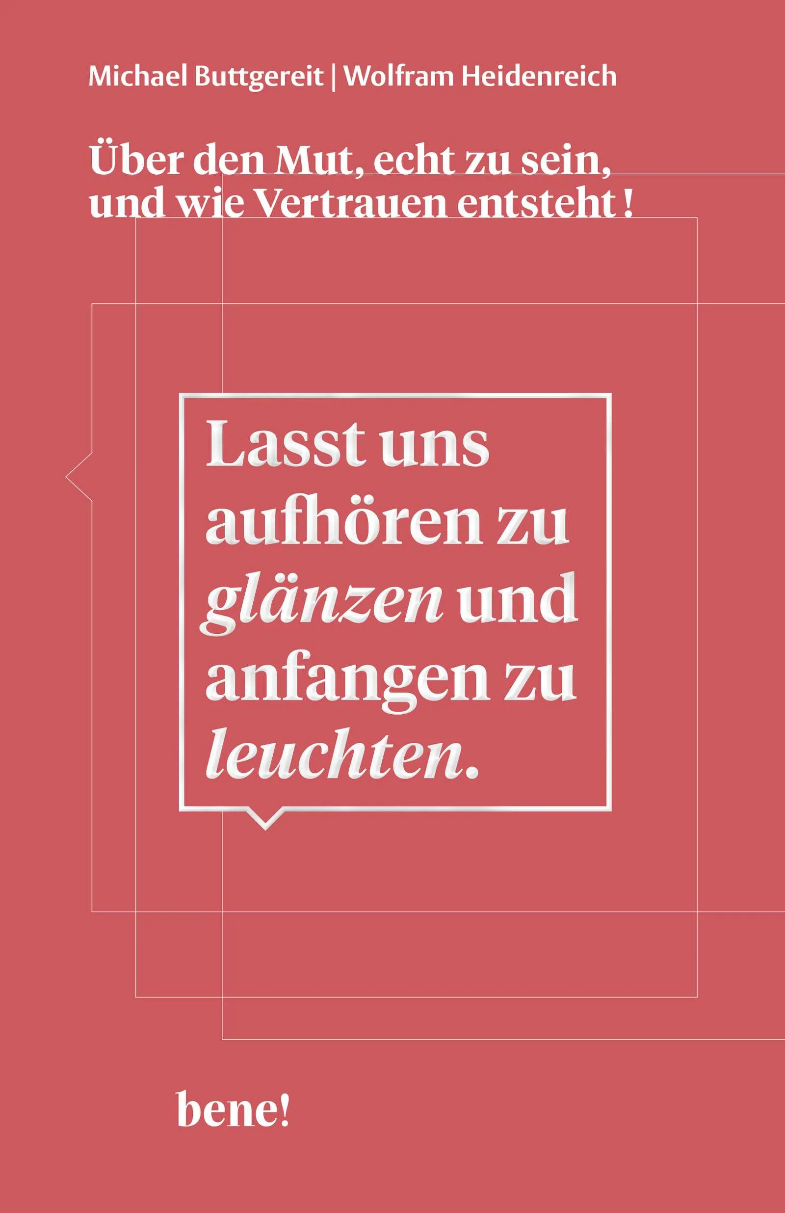 Die beiden Marketing- und Designspezialisten Michael Buttgereit und Wolfram Heidenreich schreiben über den Sinn des Lebens und die Erfahrung, was es alles zu entdecken gibt, wenn wir hinter die Fassaden schauen. Auch bei uns selbst. Ganz nebenbei bietet ihr Buch einen faszinierenden Einblick in die Welt der Werbung. Wir sind umgeben von einer Welt der grell-bunten Bilder. Überall und immerzu entfaltet sich ein Feuerwerk an Farben, Formen, Texten, Musik und Emotionen. Sie glänzen, glitzern, blinken, gieren nach unserer Aufmerksamkeit: Plakate, Werbetrailer, Social-Media-Postings und Anzeigen suggerieren uns, was wir vermeintlich zum Leben brauchen, was wir tun können, um auf andere attraktiver zu wirken und im Leben mehr Erfolg zu haben. Doch vieles ist nur Fassade, ganze Heerscharen von Marketingspezialist*innen helfen dabei, sie aufzubauen. Michael Buttgereit und Wolfram Heidenreich kennen die Welt der Werbung und die Tricks der Marketingprofis nur zu gut. Sie sind selbst seit mehr als 30 Jahren »Werber«, nennen sich heute Positionierungsdesigner. Aber sie wissen auch: Es geht im Leben nicht um Glanz, sondern darum, innerlich zu leuchten. Die beiden haben bei der Beratung zahlreicher Unternehmen aber auch ganz persönlich erfahren, dass es letztlich immer um Sinn geht. Zu wissen, wofür man steht.Wozu bin ich hier? Was macht mich als Person aus? Was ist der Kern meines Daseins – und was treibt mich an? Nur indem wir dies erkennen, können wir unserer persönlichen Bestimmung folgen und so das Glück finden. In ihrem Buch teilen die beiden Autoren ihre Erkenntnisse aus drei Jahrzehnten gemeinsamer Arbeit – gute Geschichten, unterhaltsam und tiefgründig zugleich.»Wenn wir Unternehmen beraten, suchen wir nach dem Kern, danach, was dem Ganzen Sinn gibt. Dieses Prinzip können wir auch auf uns selbst übertragen. Letztlich geht es um die Abkehr von einem oberflächlichen Leben.«Michael Buttgereit und Wolfram Heidenreich